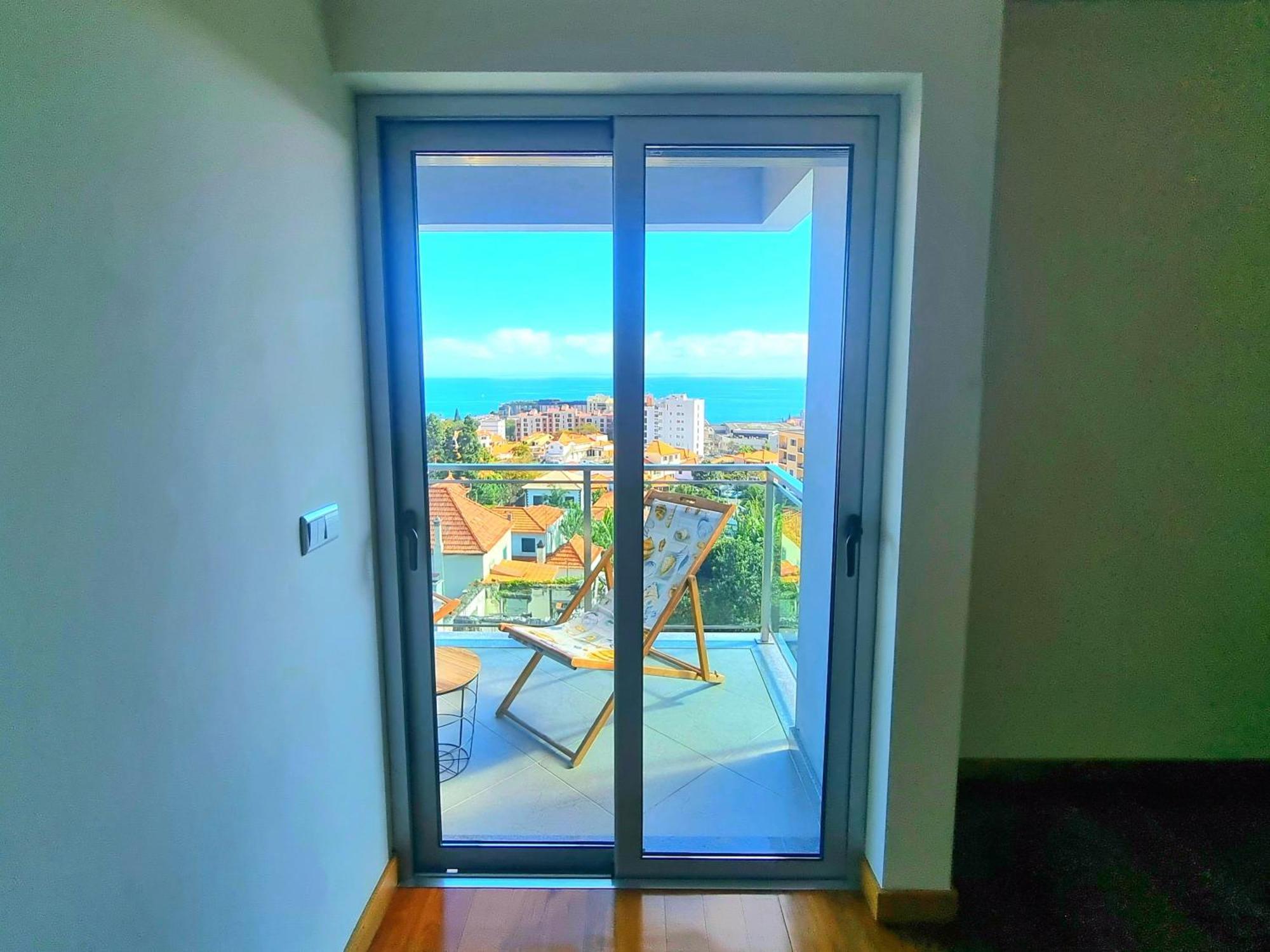 Apartment Panoramic Sunrise And Sunset Views, 5 Min From Funchal, Perfect Getaway For Travelers *