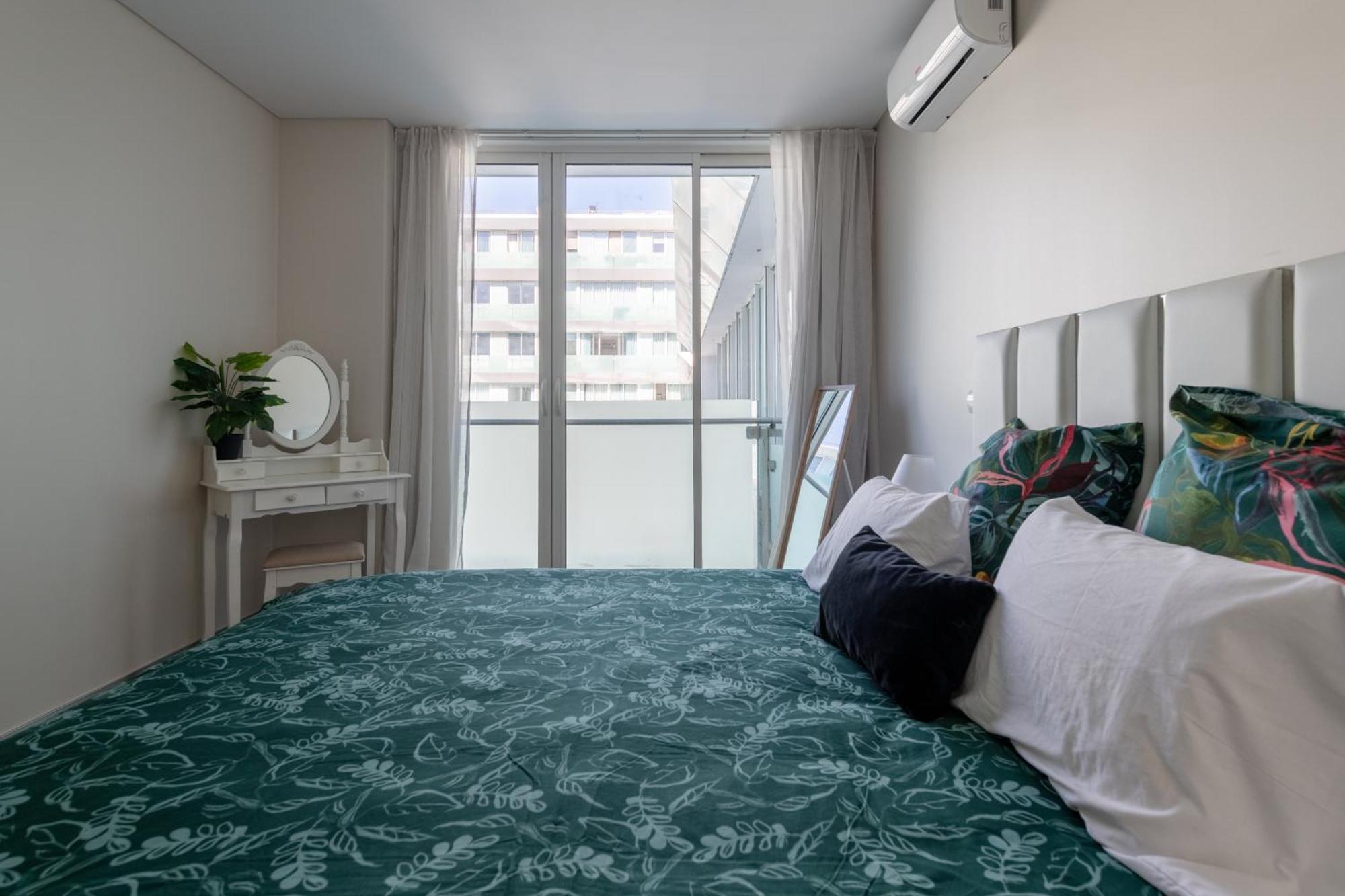 Apartment Plaza *