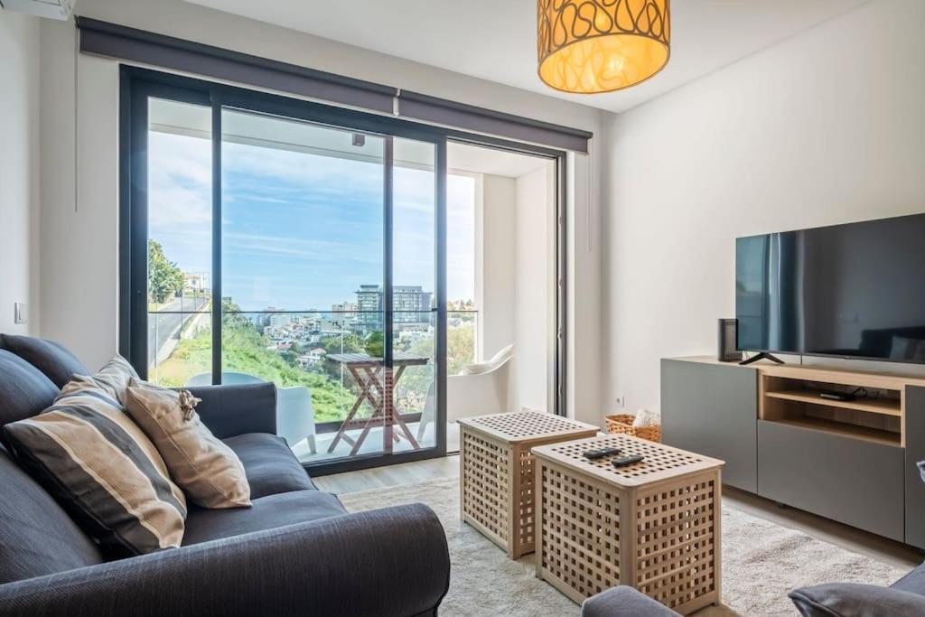 Location - With Pool Apartment Funchal (Madeira)