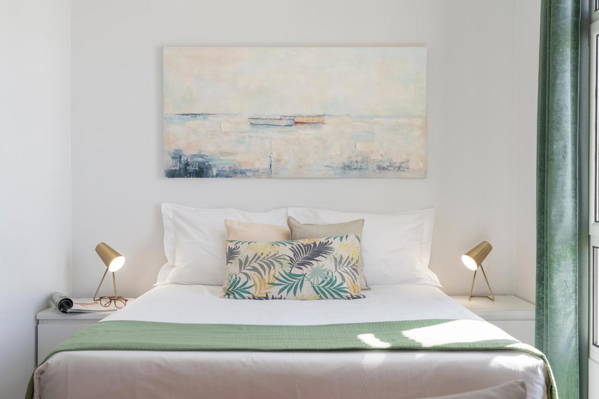 Do Carmo By An Island Apartment *