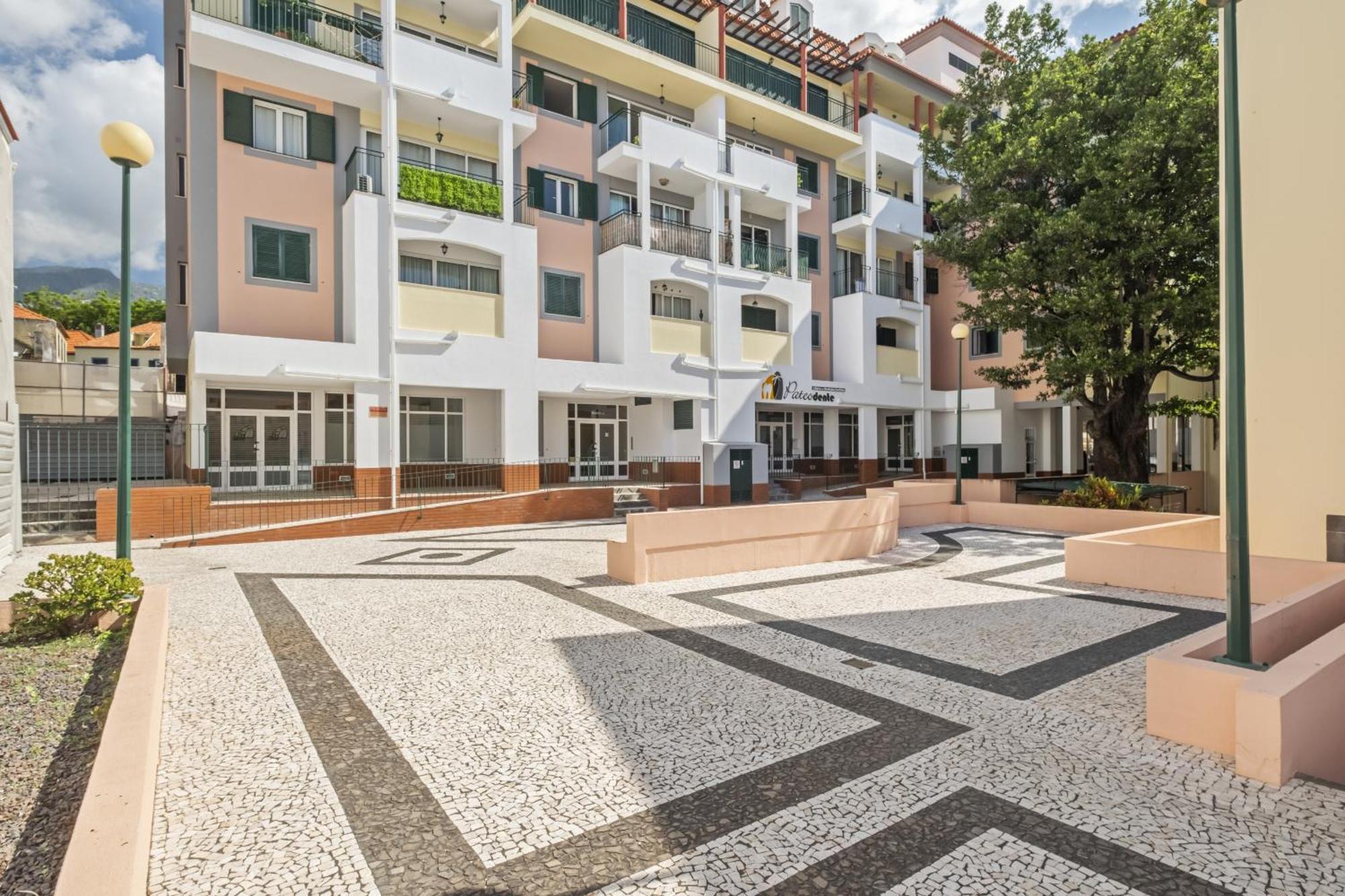 Apartment Pateo Do Carmo - By Wehost