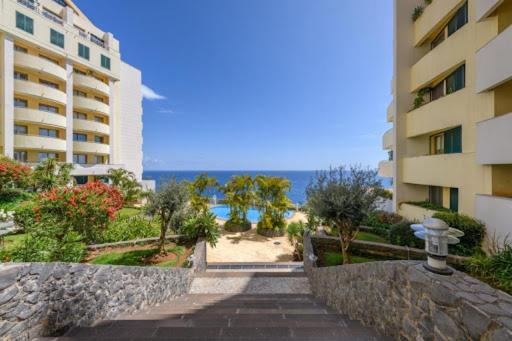 Falesia Paradise By Hr Madeira Apartment *