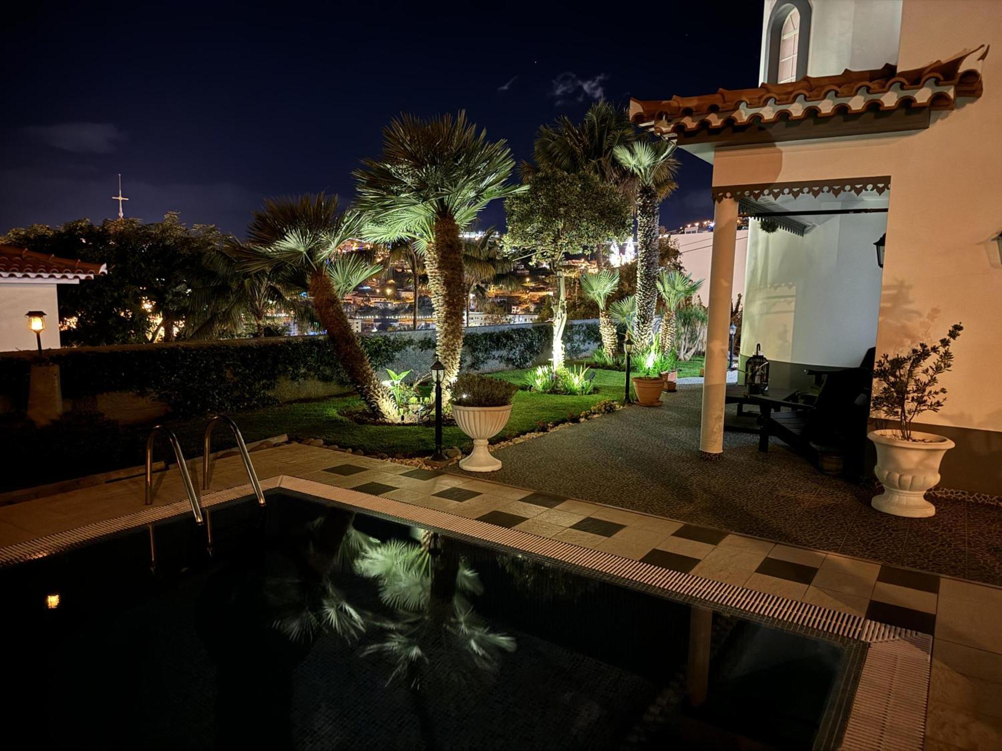Apartment Beautiful 1-bed In Madeira