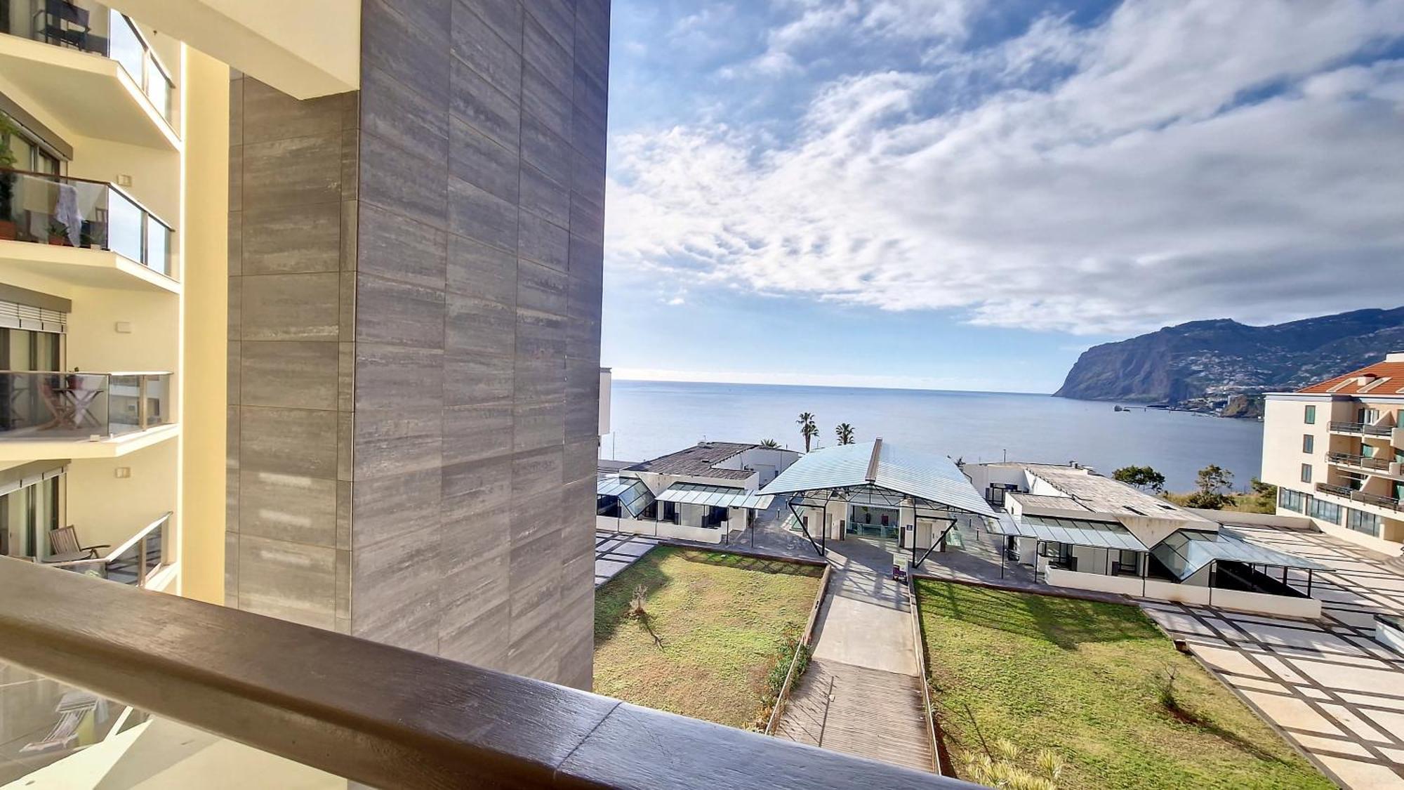 Sunset Bay By Lovelystay * Funchal (Madeira)