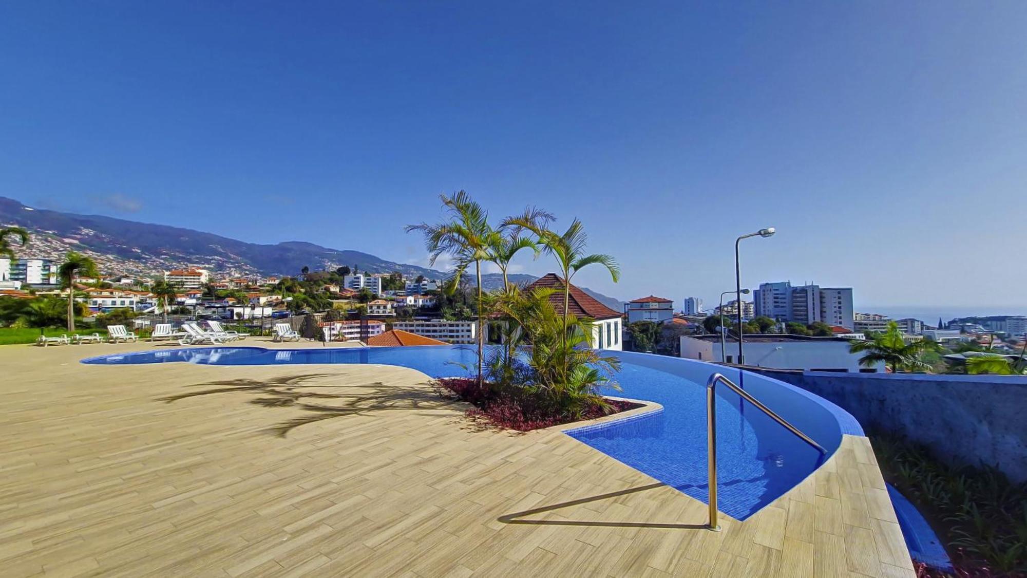 Avril Nest By Lovelystay * Funchal (Madeira)