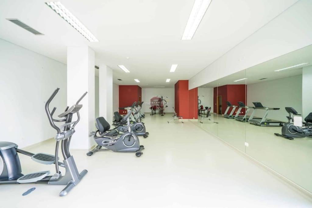 Vista Mar - Ac, Pool & Gym Apartment
