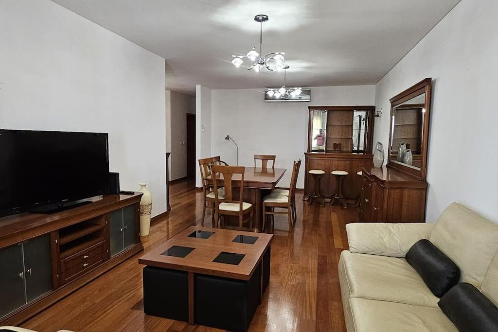 Vista Mar - Ac, Pool & Gym *