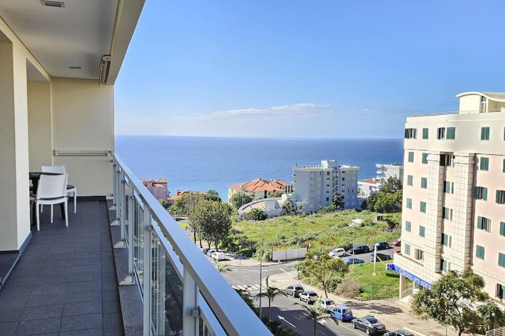 Vista Mar - Ac, Pool & Gym Funchal (Madeira)