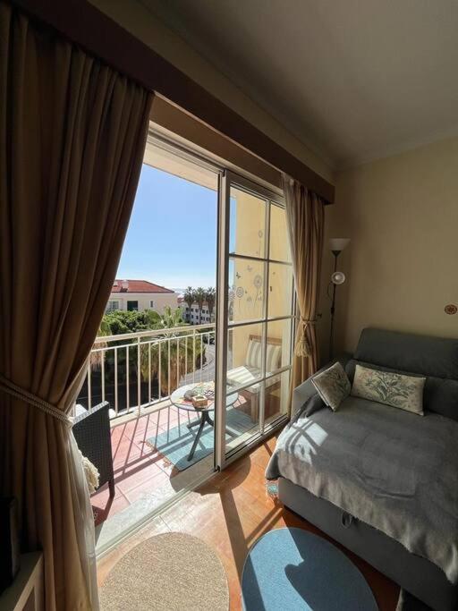 Apartment Apart. Inteiro Cheio De Luz, Tao Perto Do Centro Funchal (Madeira)