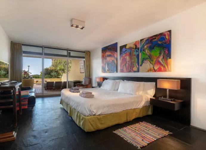 Apartamento By The Atlantic 3-bedroom *
