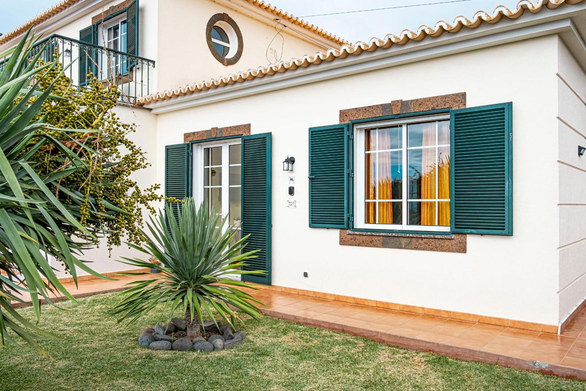 Namaste House Ii *