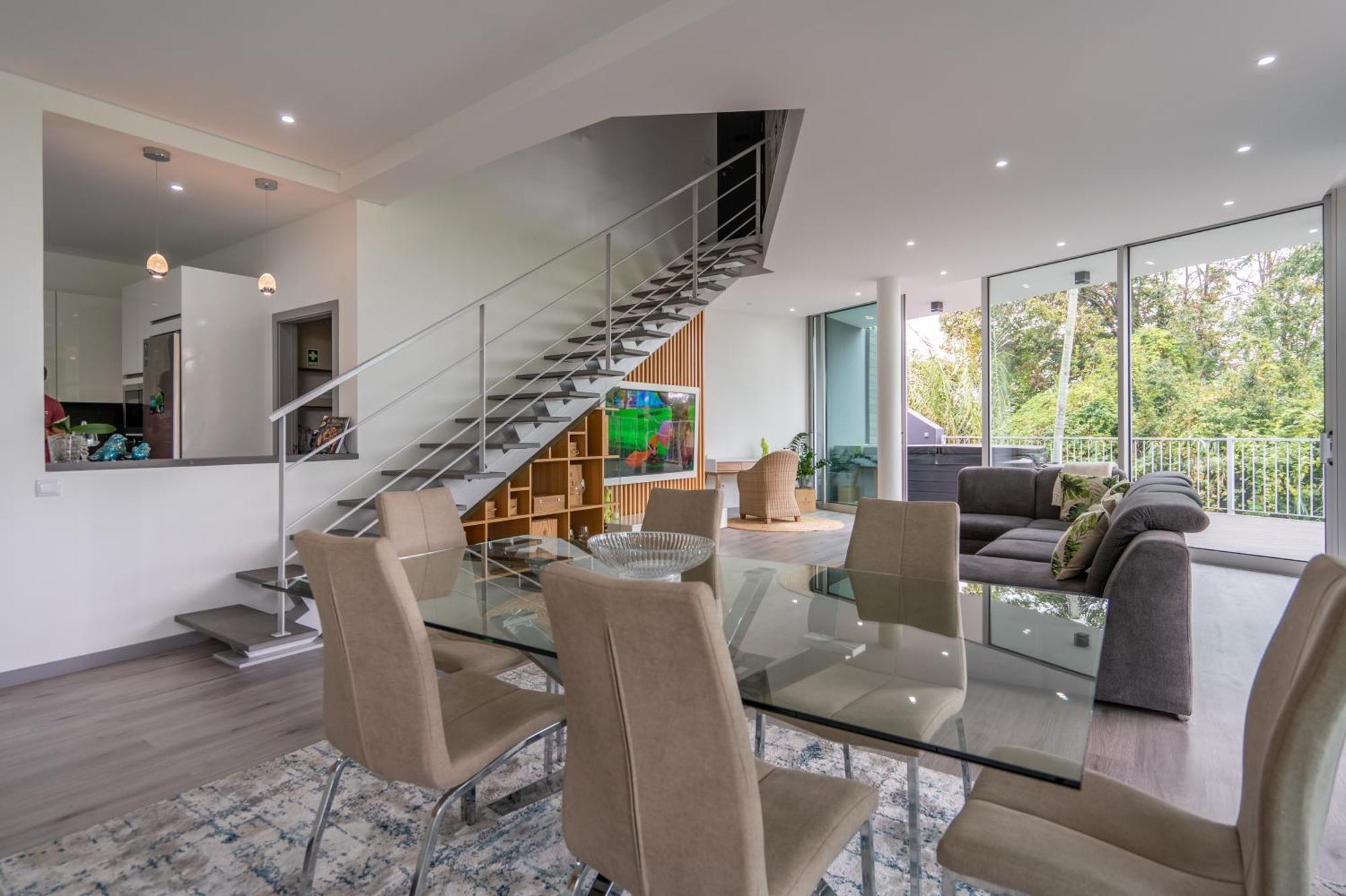 65 - Edge Retreat Villa