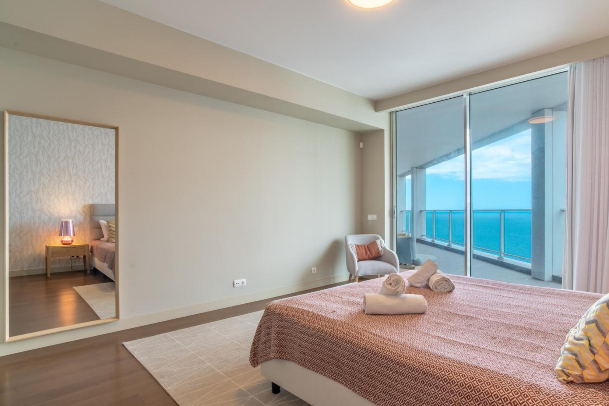 Madeira T2 Apartment