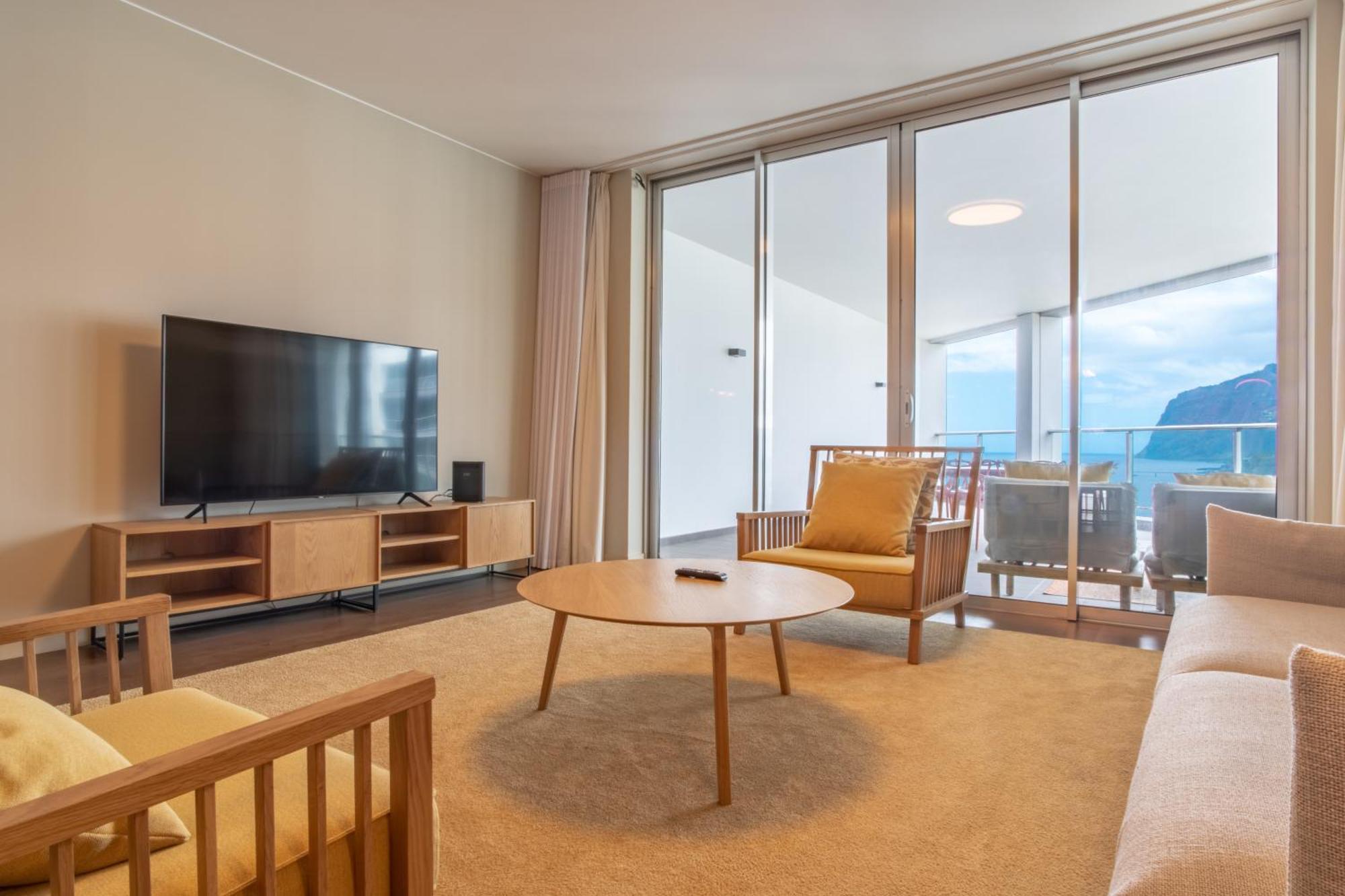 Madeira T2 Apartment *