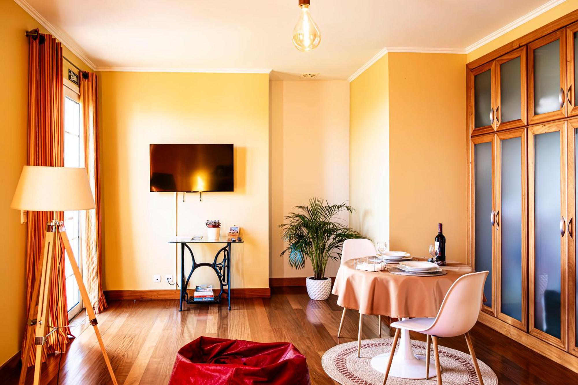 Namaste House Ii *