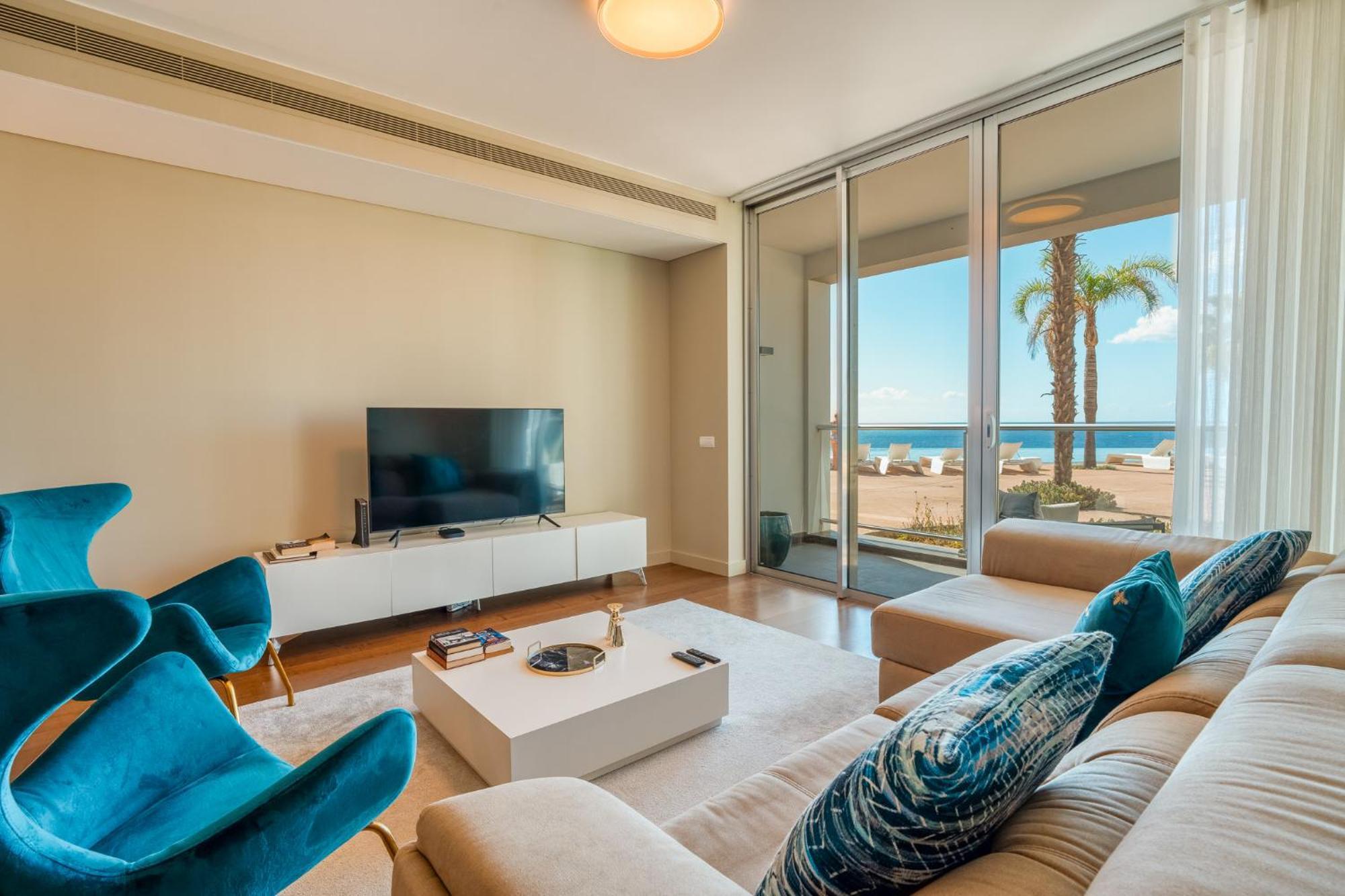 Cu - Sea View - 3 Pools - Ac - Free Park - Free Gym Apartment