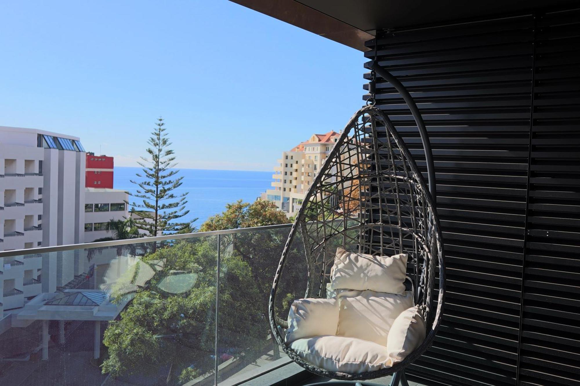 Apartment Seaside Xxi-10, By Op *