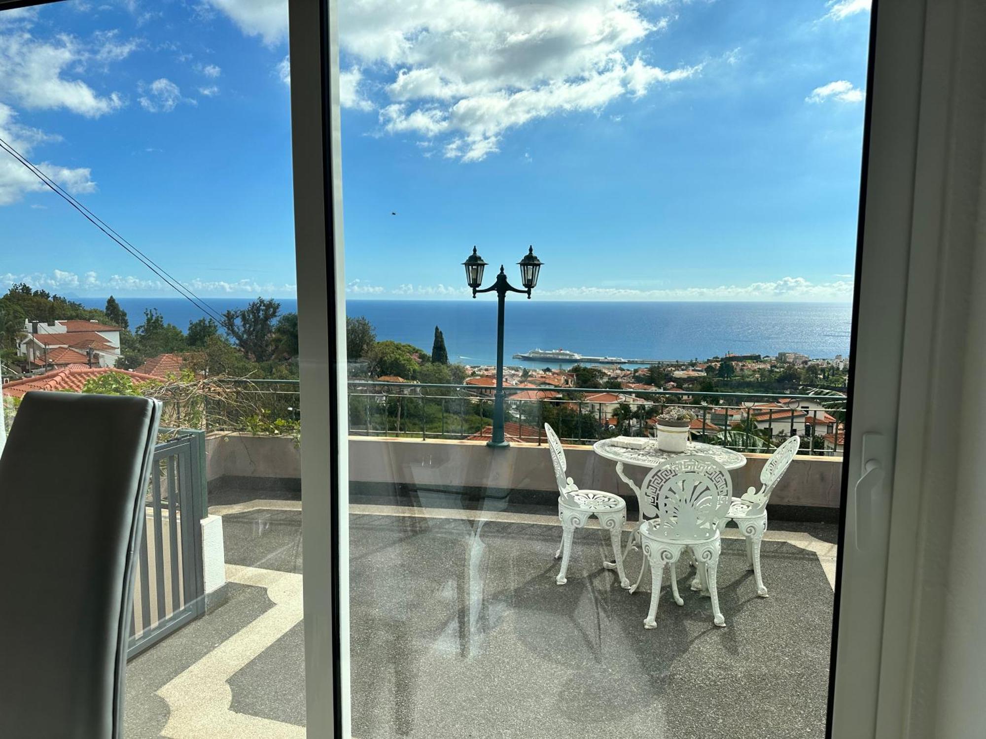 Casa De Ferias Dos Marmeleiros Funchal (Madeira)