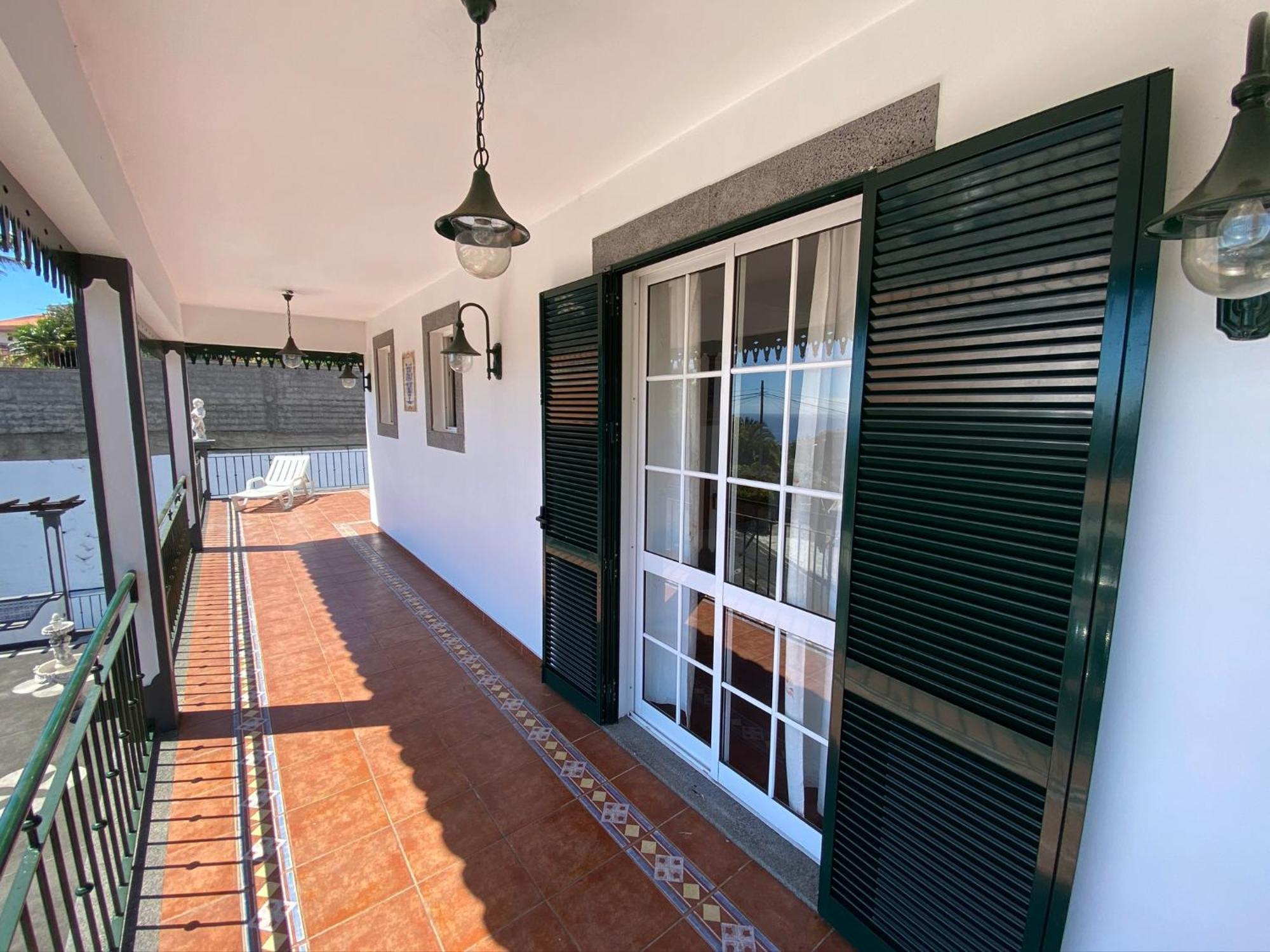 Classic Tranquil Madeiran 4-bedroom * Funchal (Madeira)
