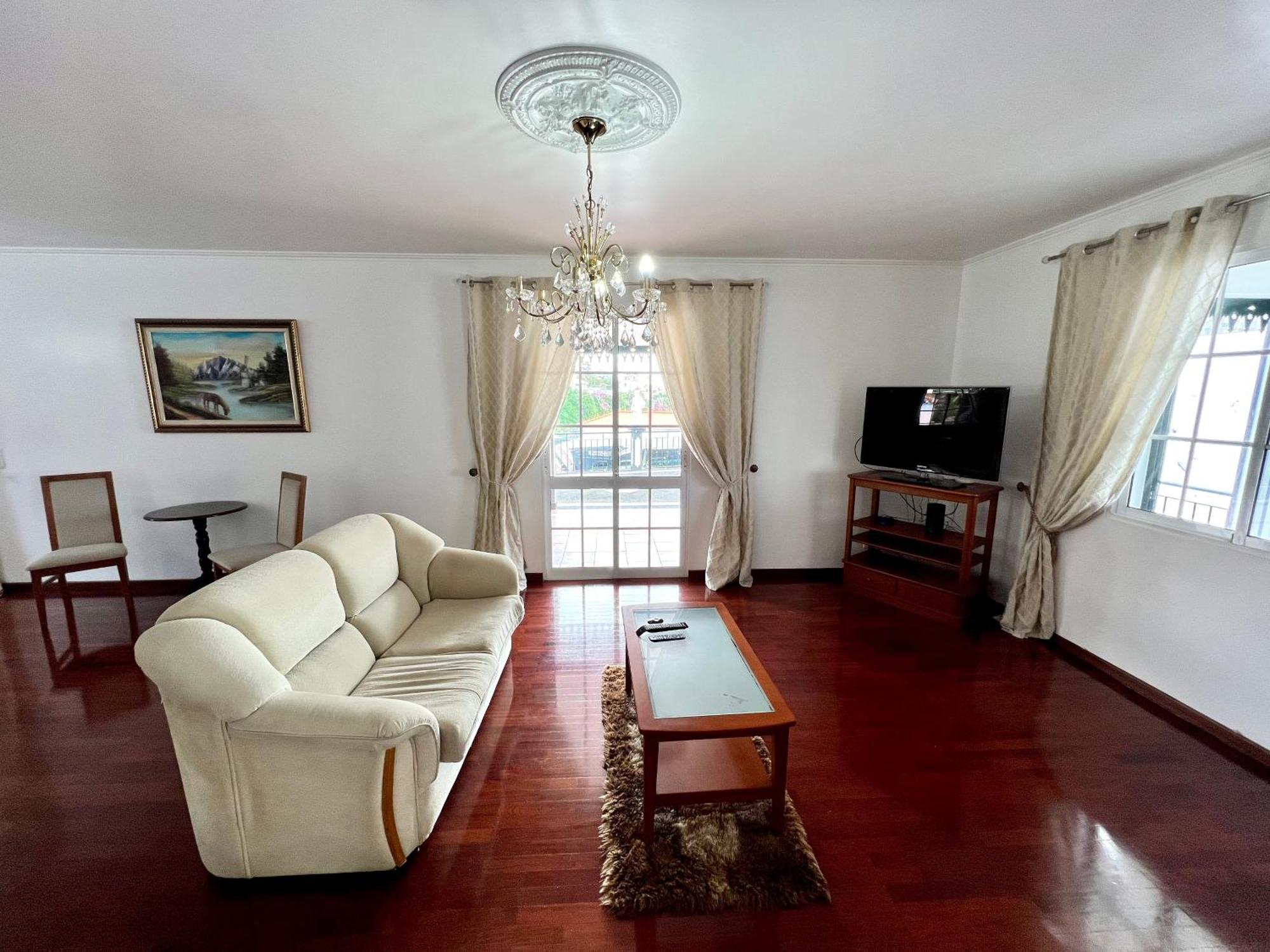 Classic Tranquil Madeiran 4-bedroom Funchal (Madeira)