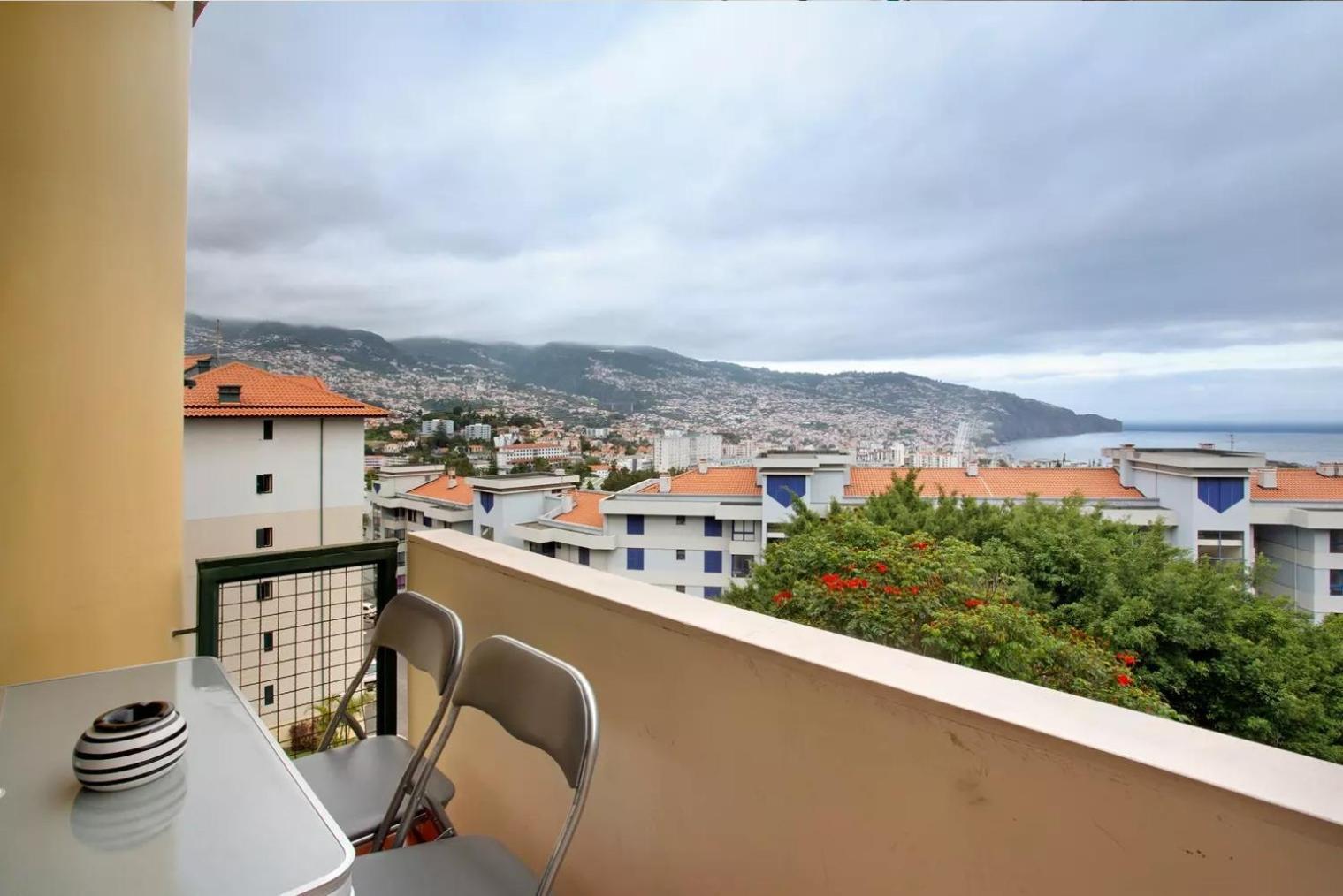 Kiara's Cantinho Do Mar By Rentallido * Funchal (Madeira)