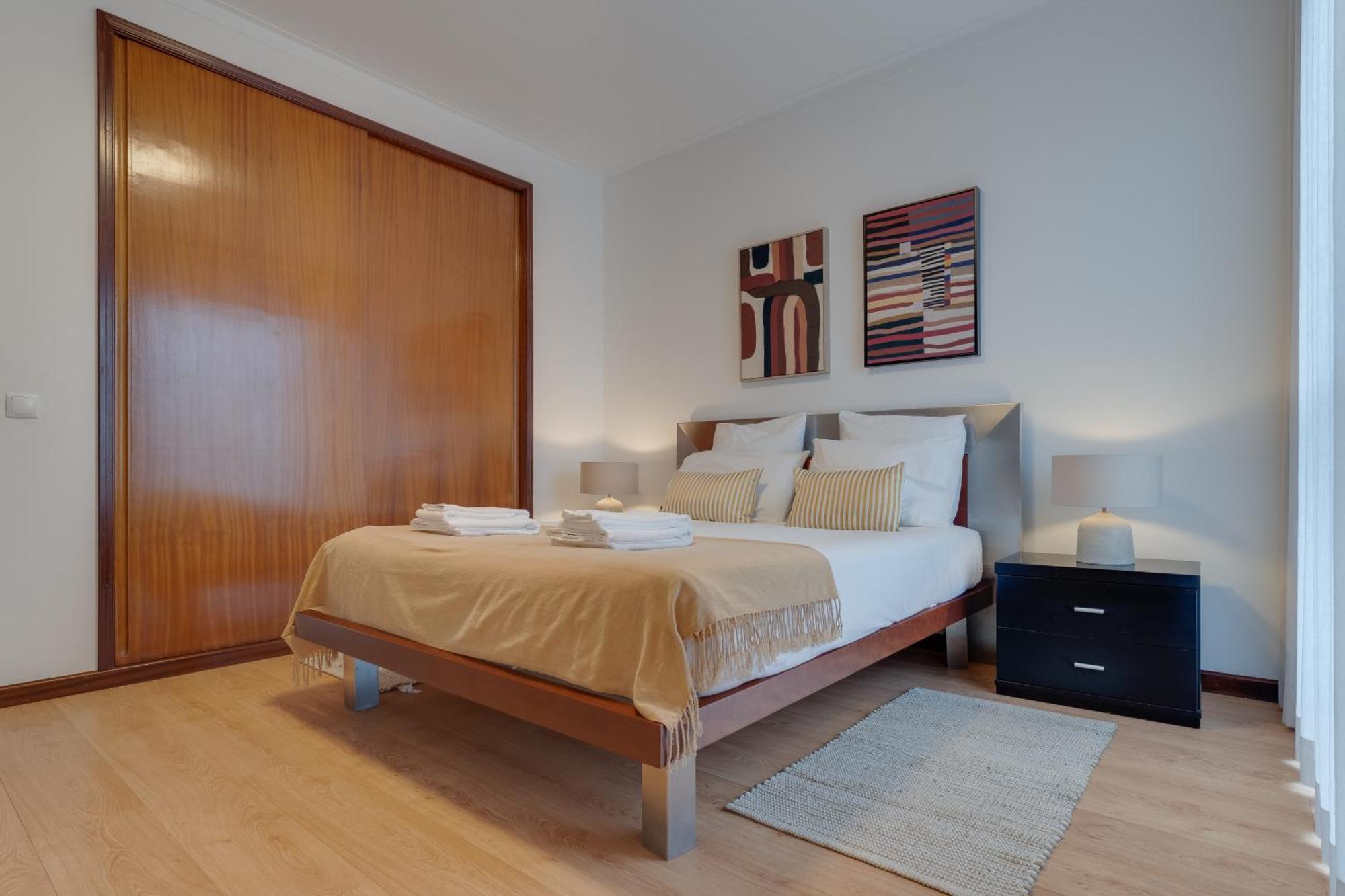 Portola Penthouse *