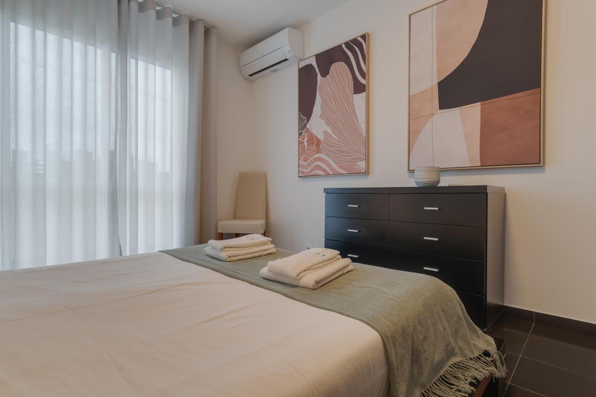 Portola Penthouse Apartment *