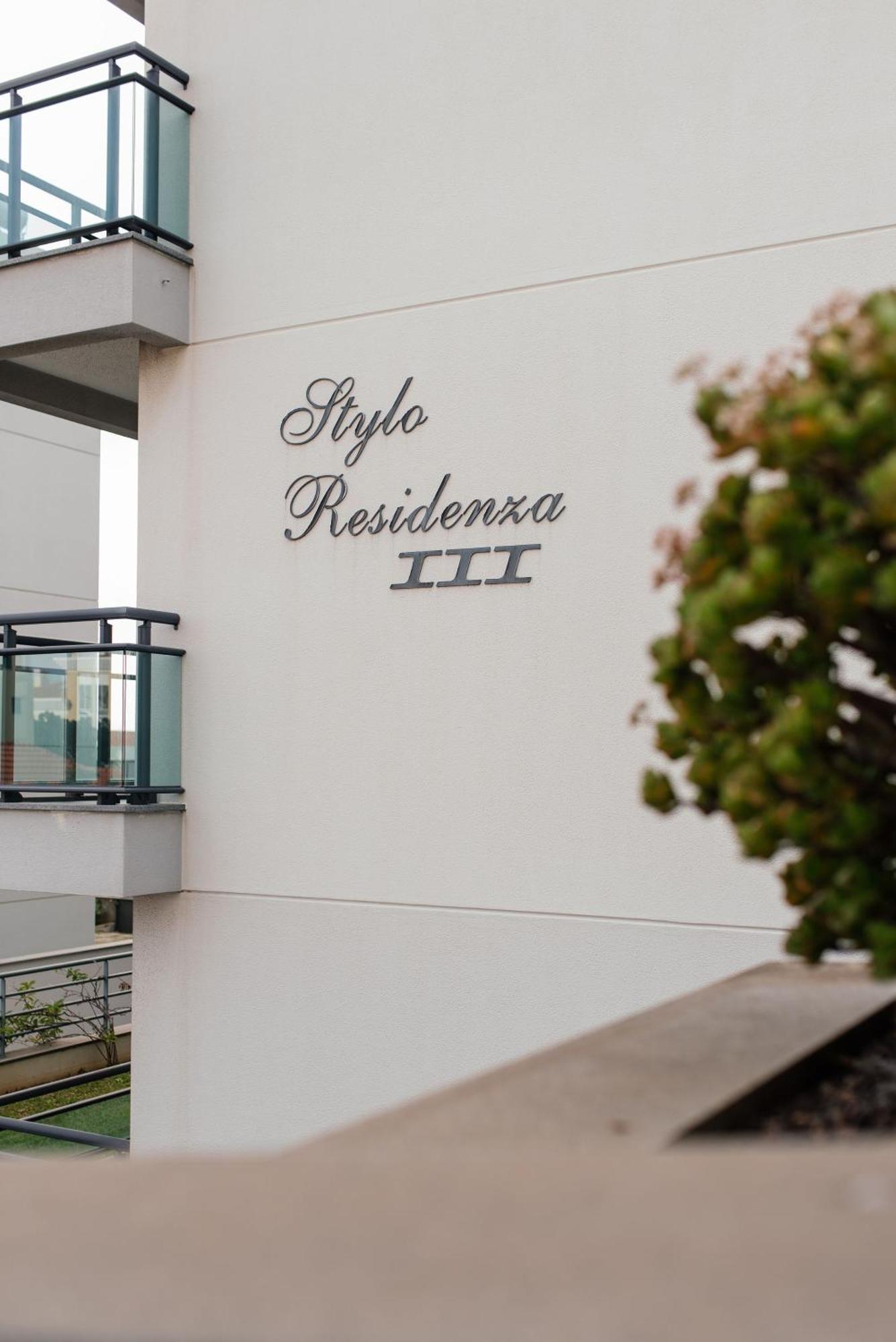 Luxurious Lido-sun Island X1v Apt.free Parking Apartment Funchal (Madeira)