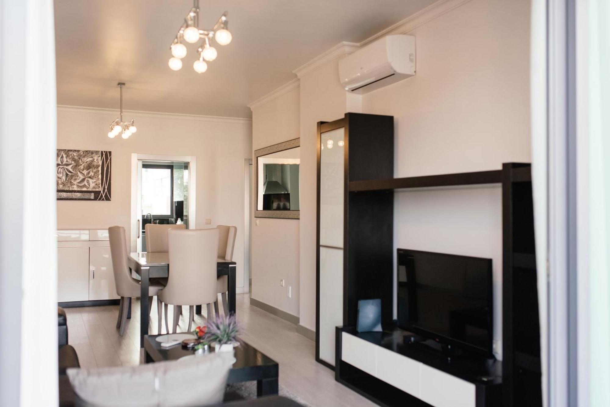 Apartment Luxurious Lido-sun Island X1v Apt.free Parking Funchal (Madeira)