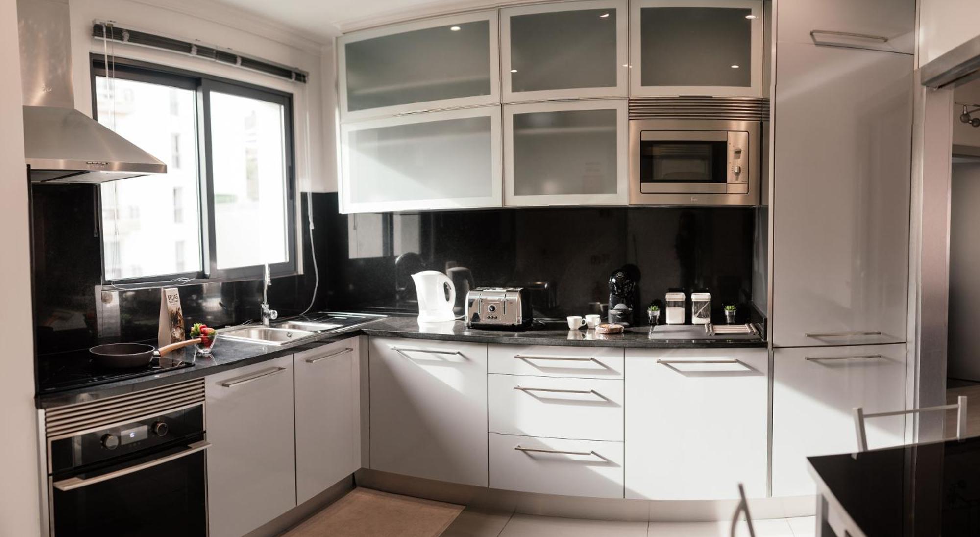 Luxurious Lido-sun Island X1v Apt.free Parking Apartment Funchal (Madeira)