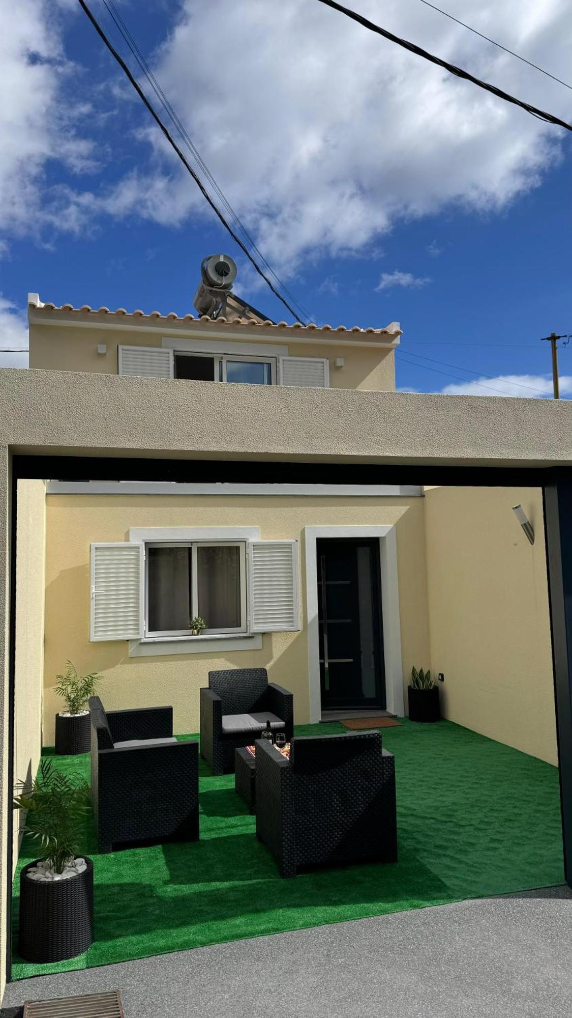 Vcs House By Madeira *