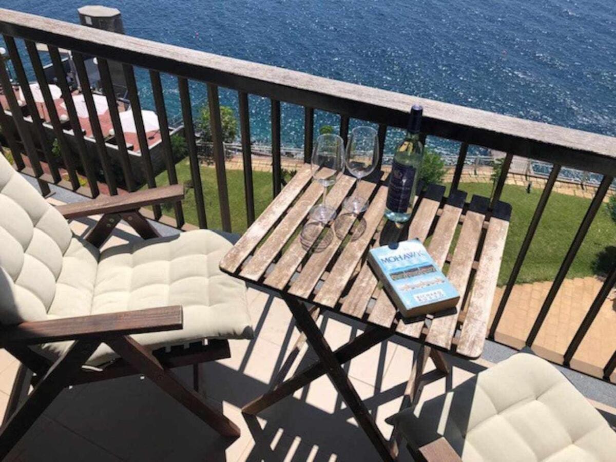 Cliff View Iii - Sea View + Pool + Wifi Apartment