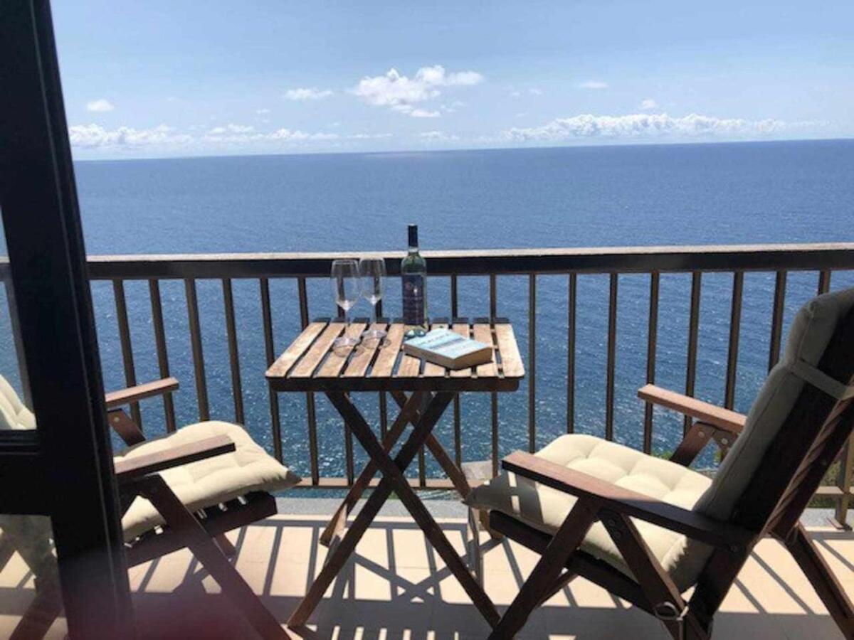 Cliff View Iii - Sea View + Pool + Wifi Apartment *
