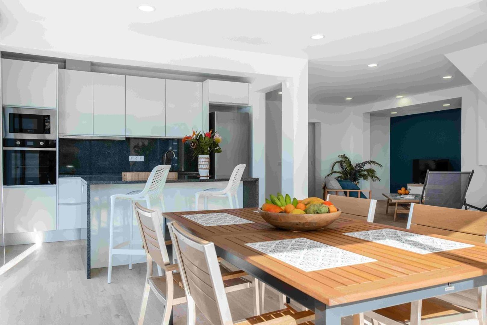 Guestready - Hillside Oceanview Heaven *