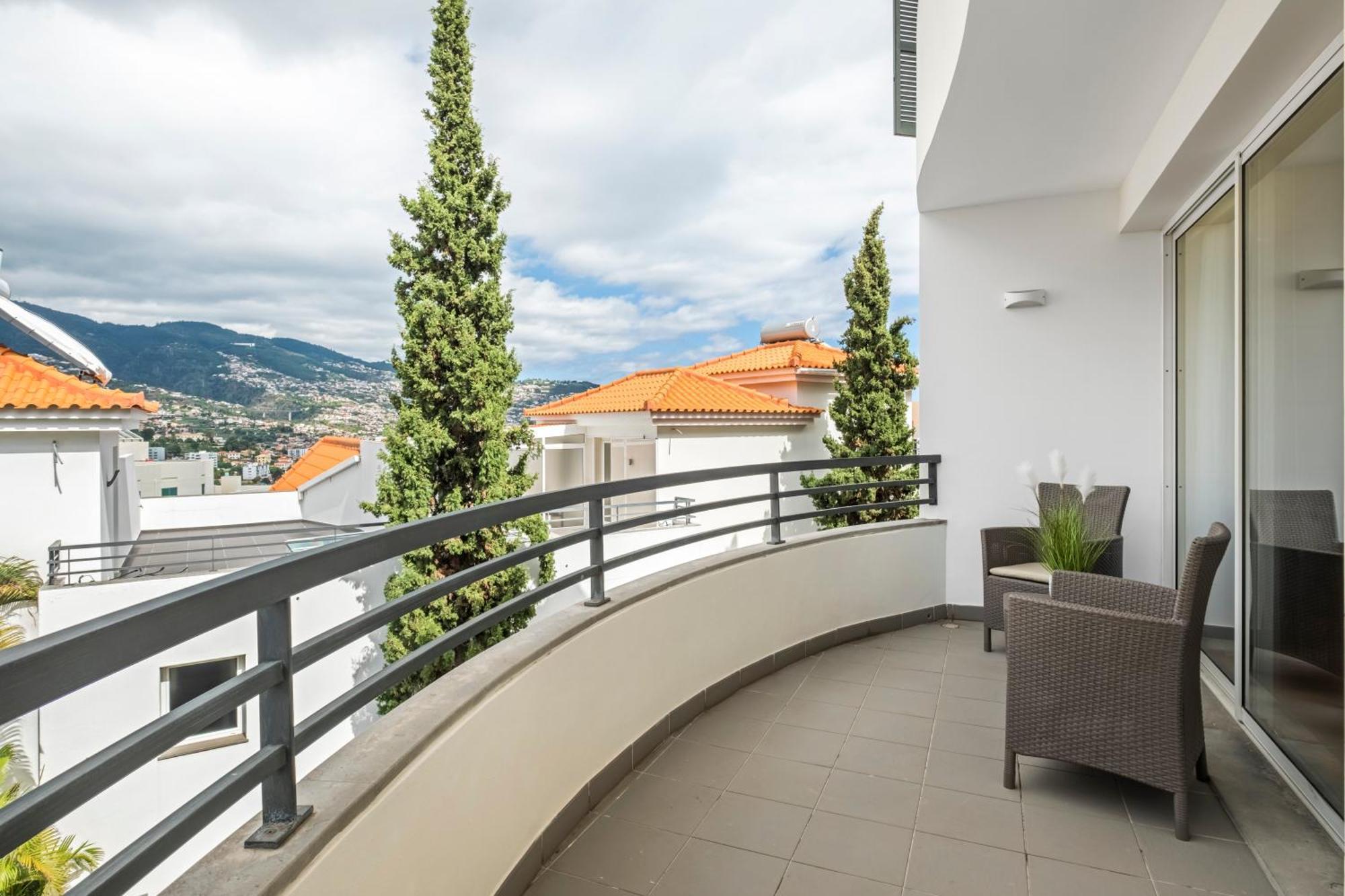 Sun Hills Panoramic Views