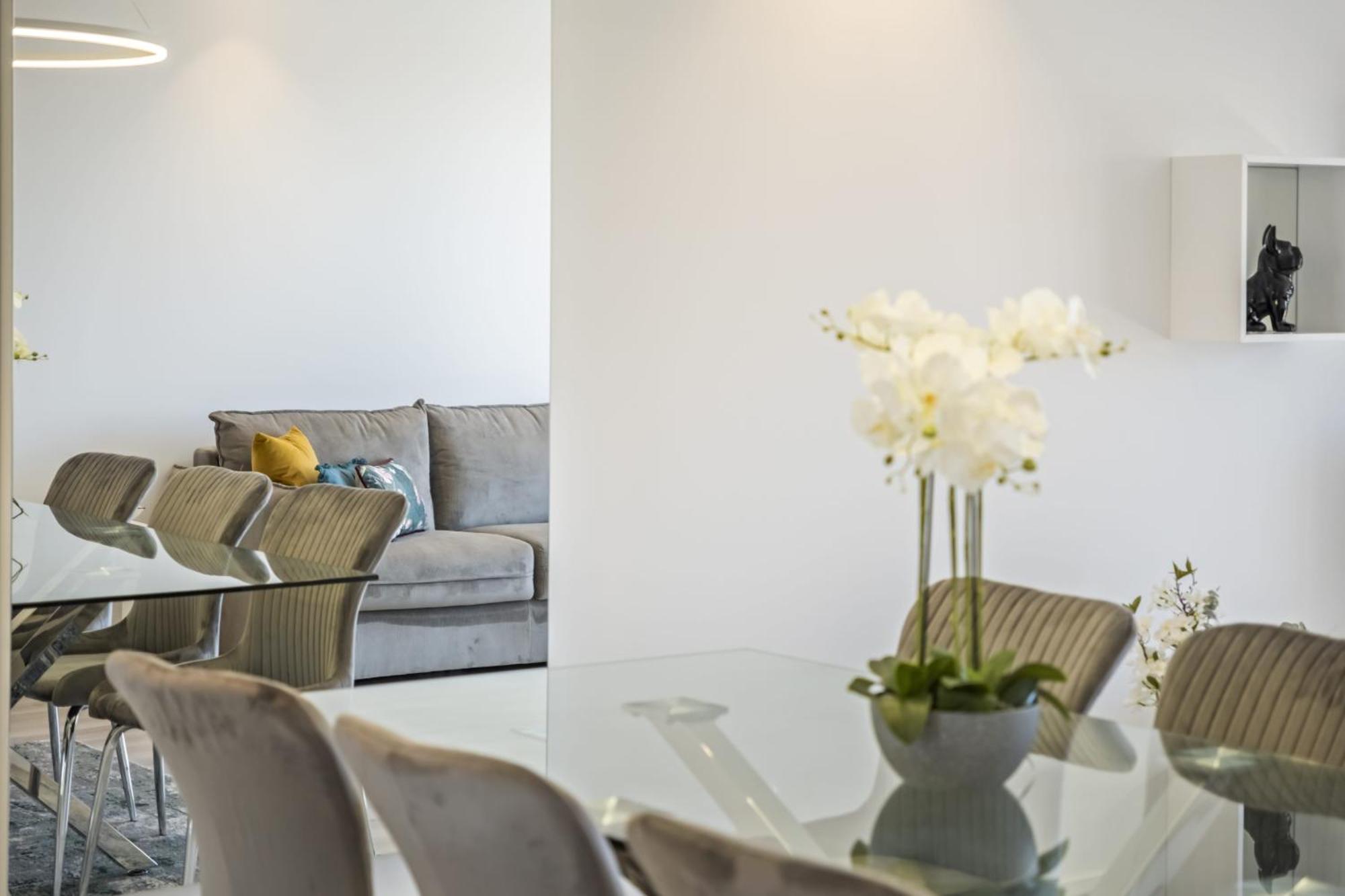 Contemporary C By Madeira Sun Travel Apartment