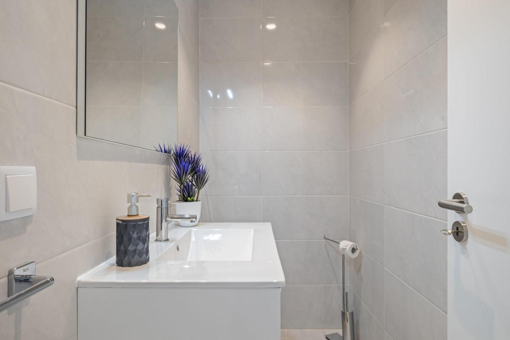 Apartment Contemporary B By Madeira Sun Travel *