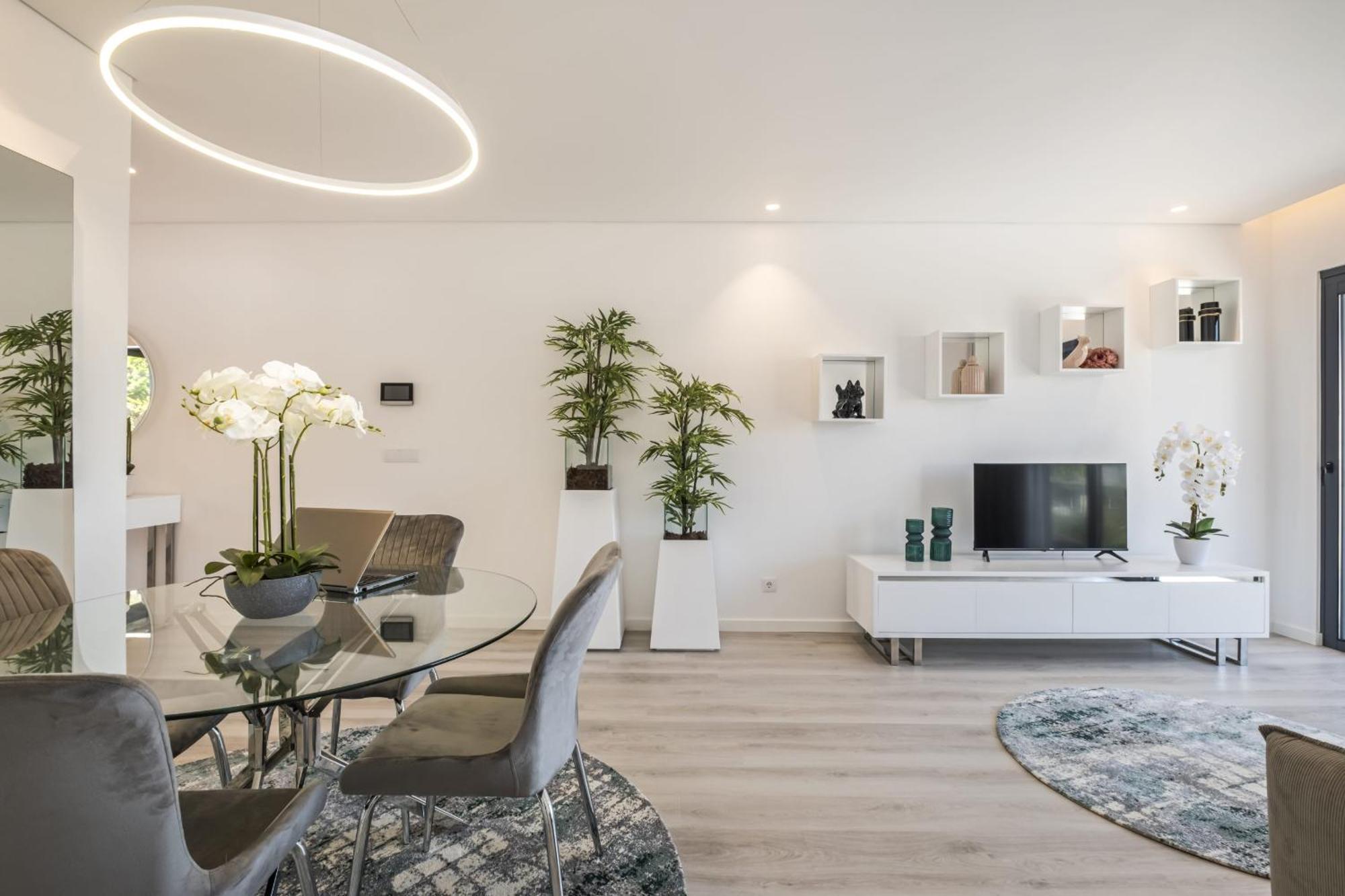 Contemporary B By Madeira Sun Travel Funchal (Madeira)