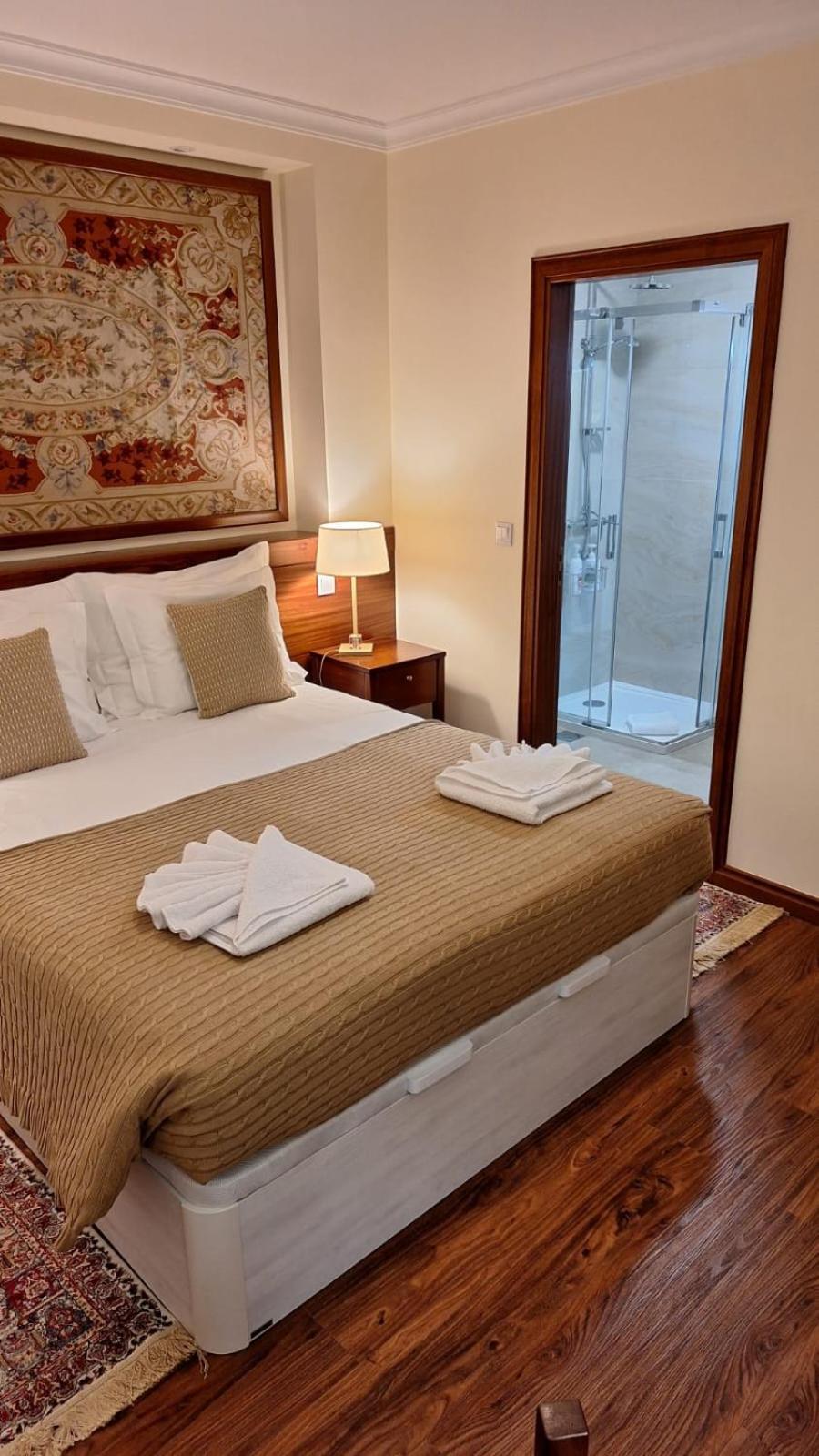 Theo's House Apartment *