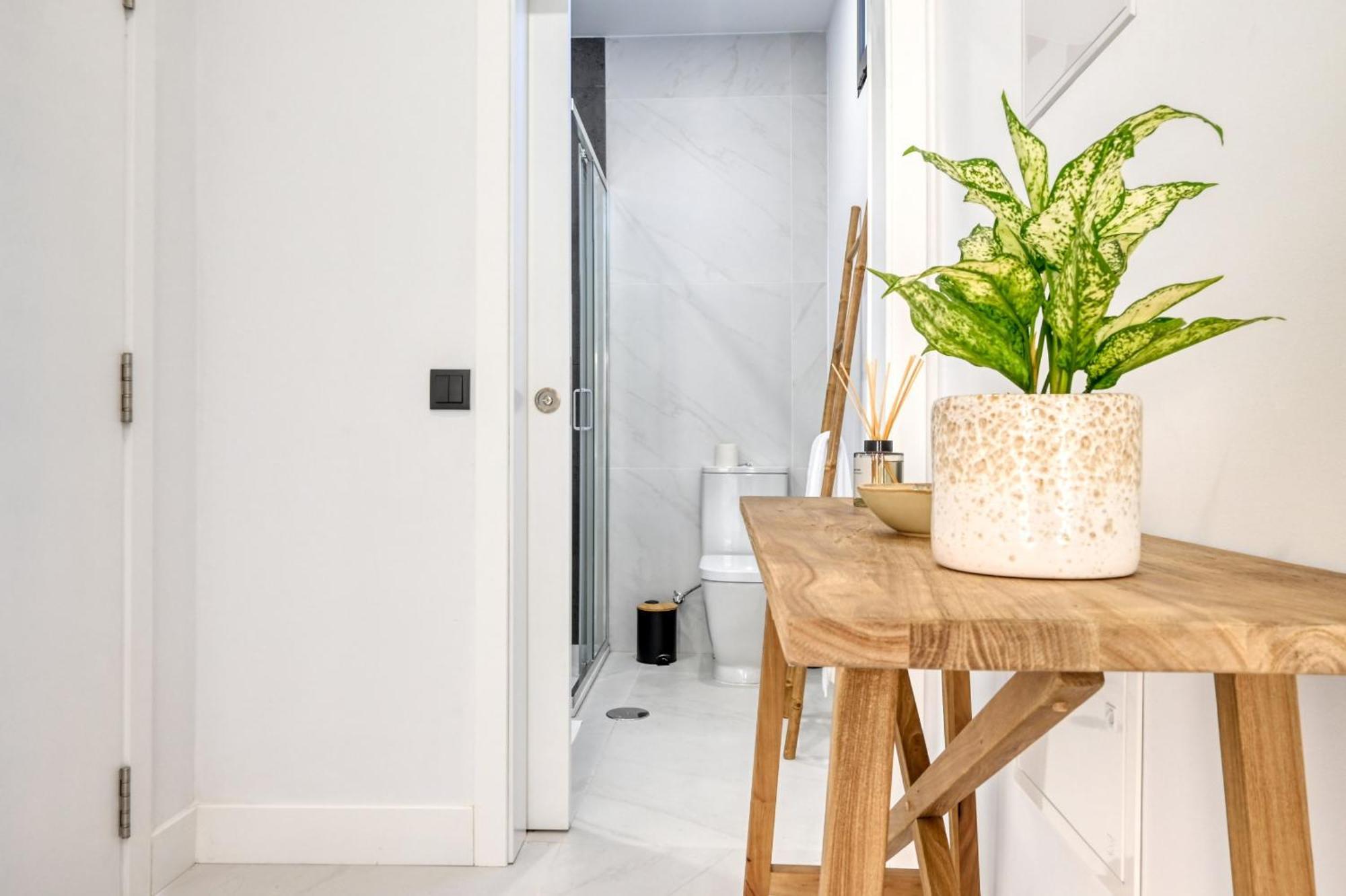 Apartment Beco Santa Emilia 2i, A In Madeira