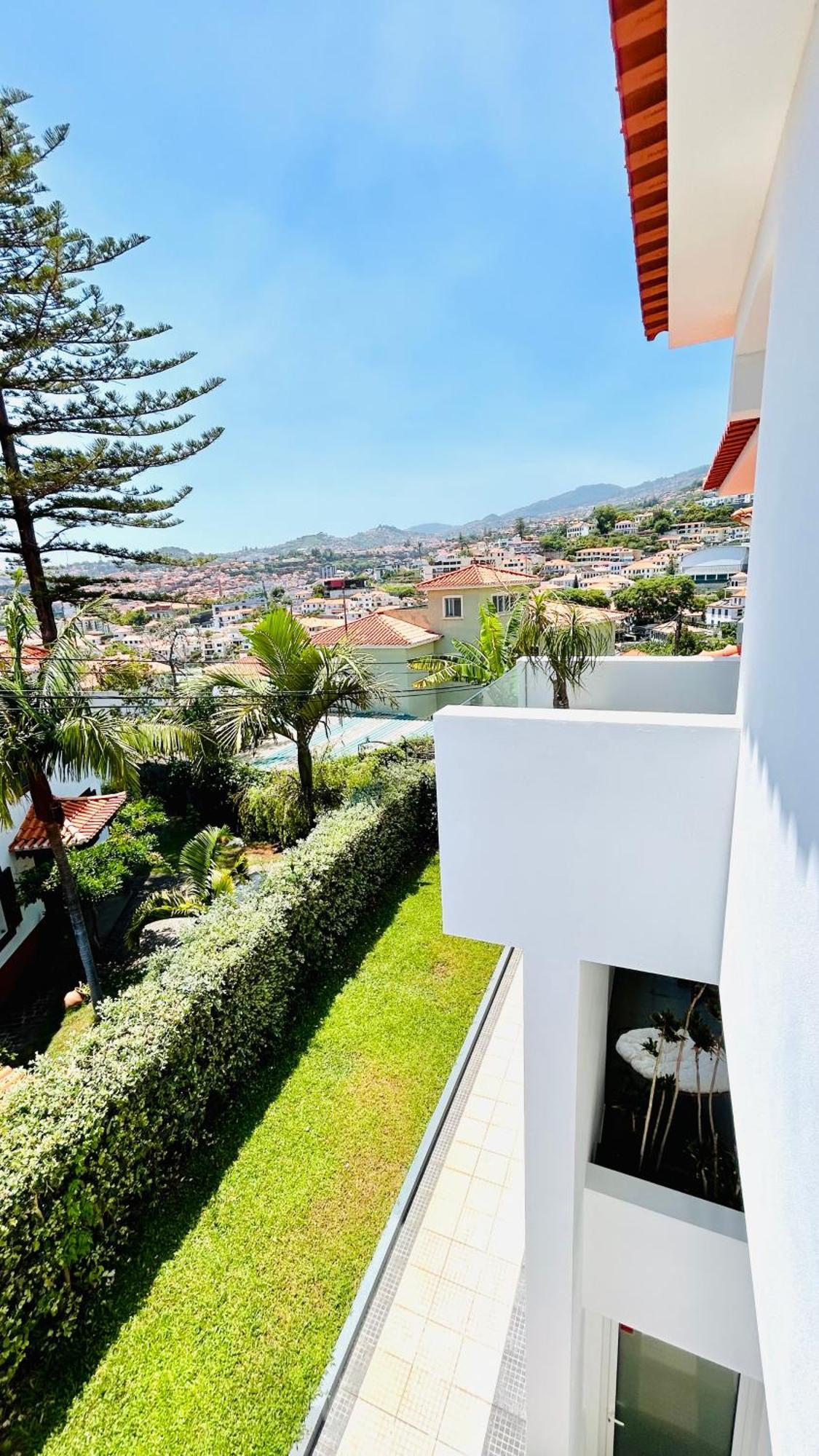 Vera Downtown Villa