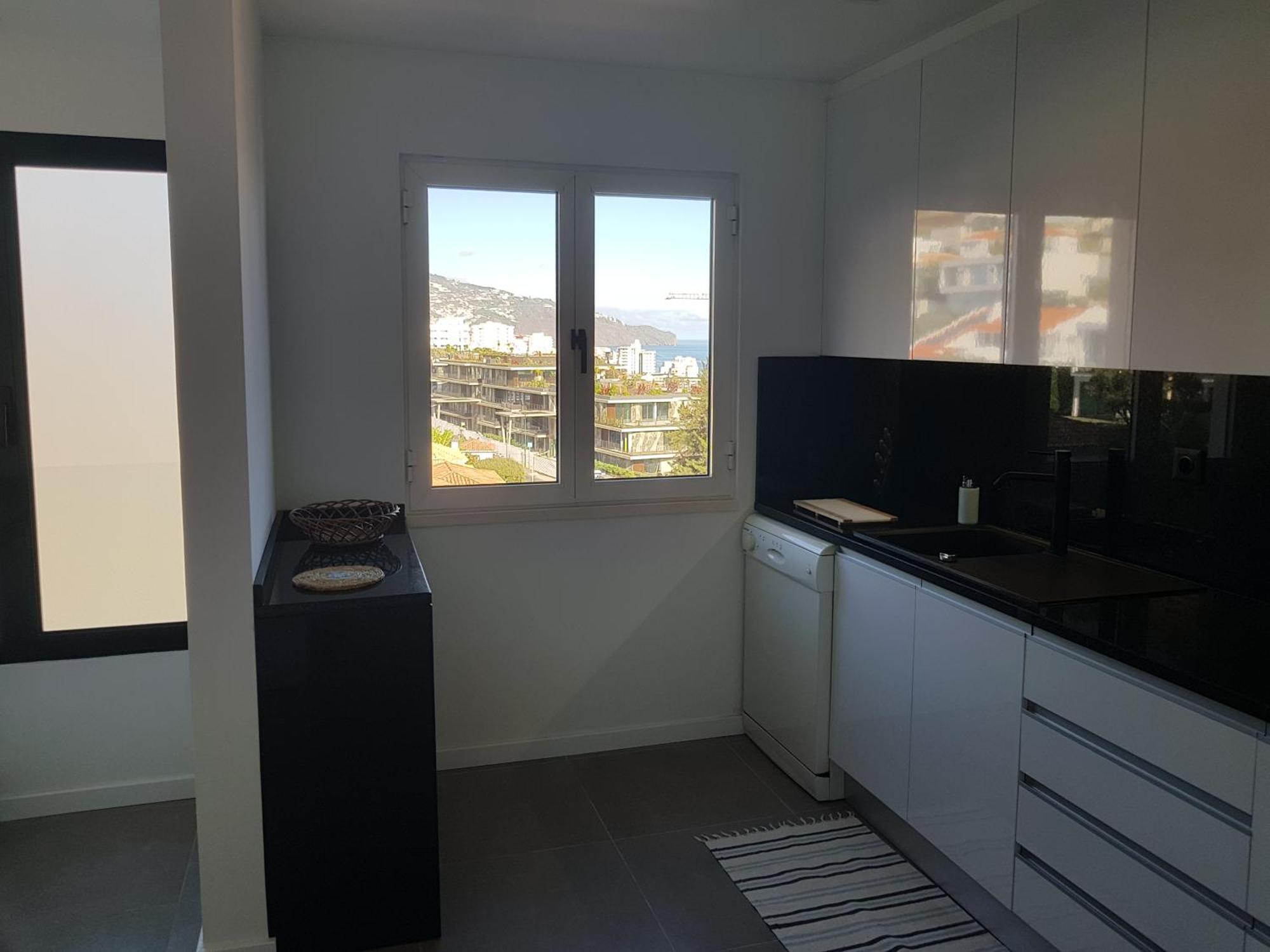 The Sunrise Of Your Dreams With Total Ocean View With New Modern Kitchens Apartment