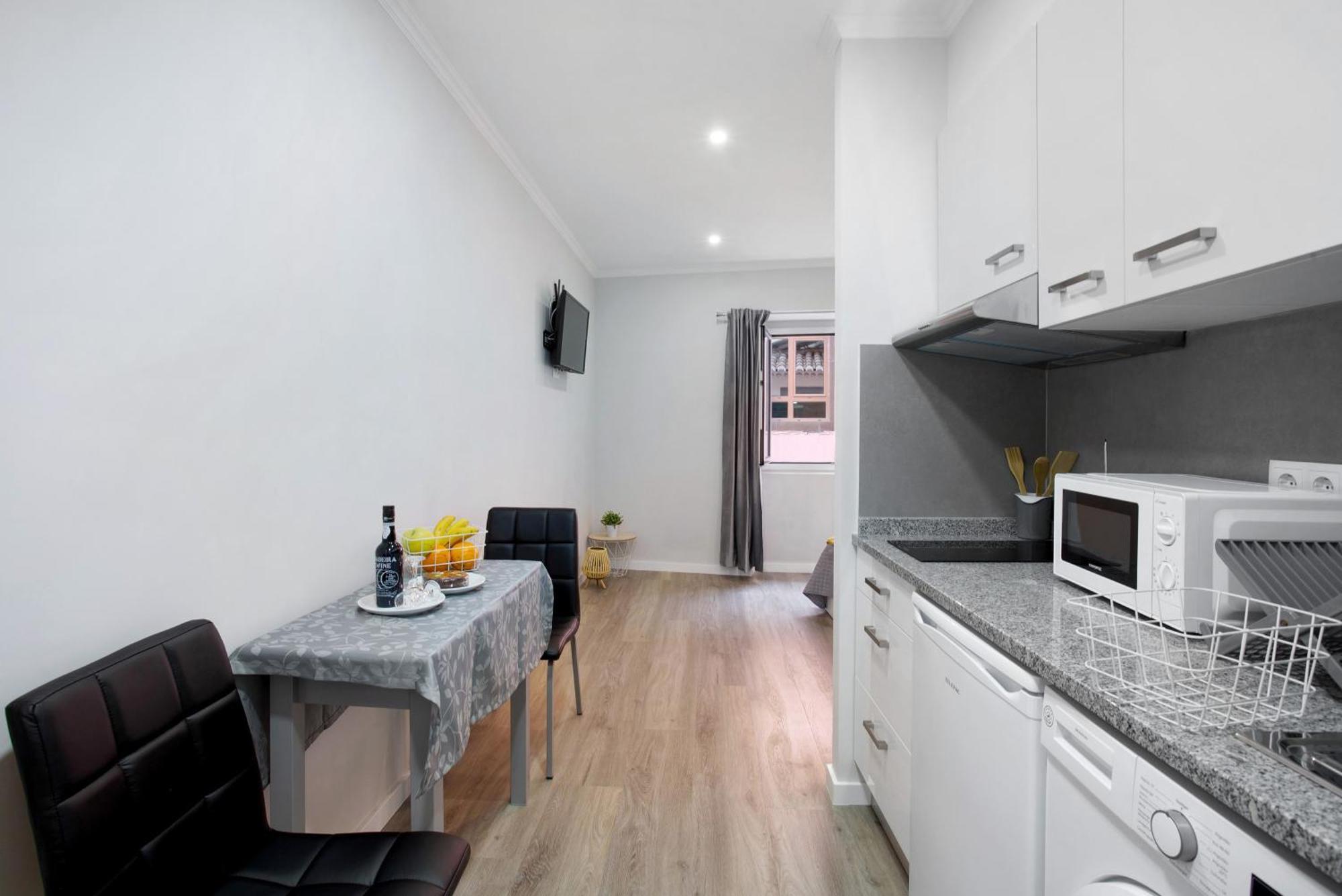 Apartment Familia Doria Nobrega T0 *