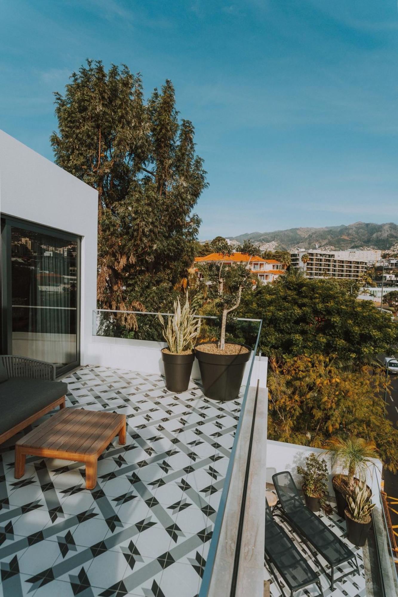 Flh Casa Branca Madeira *