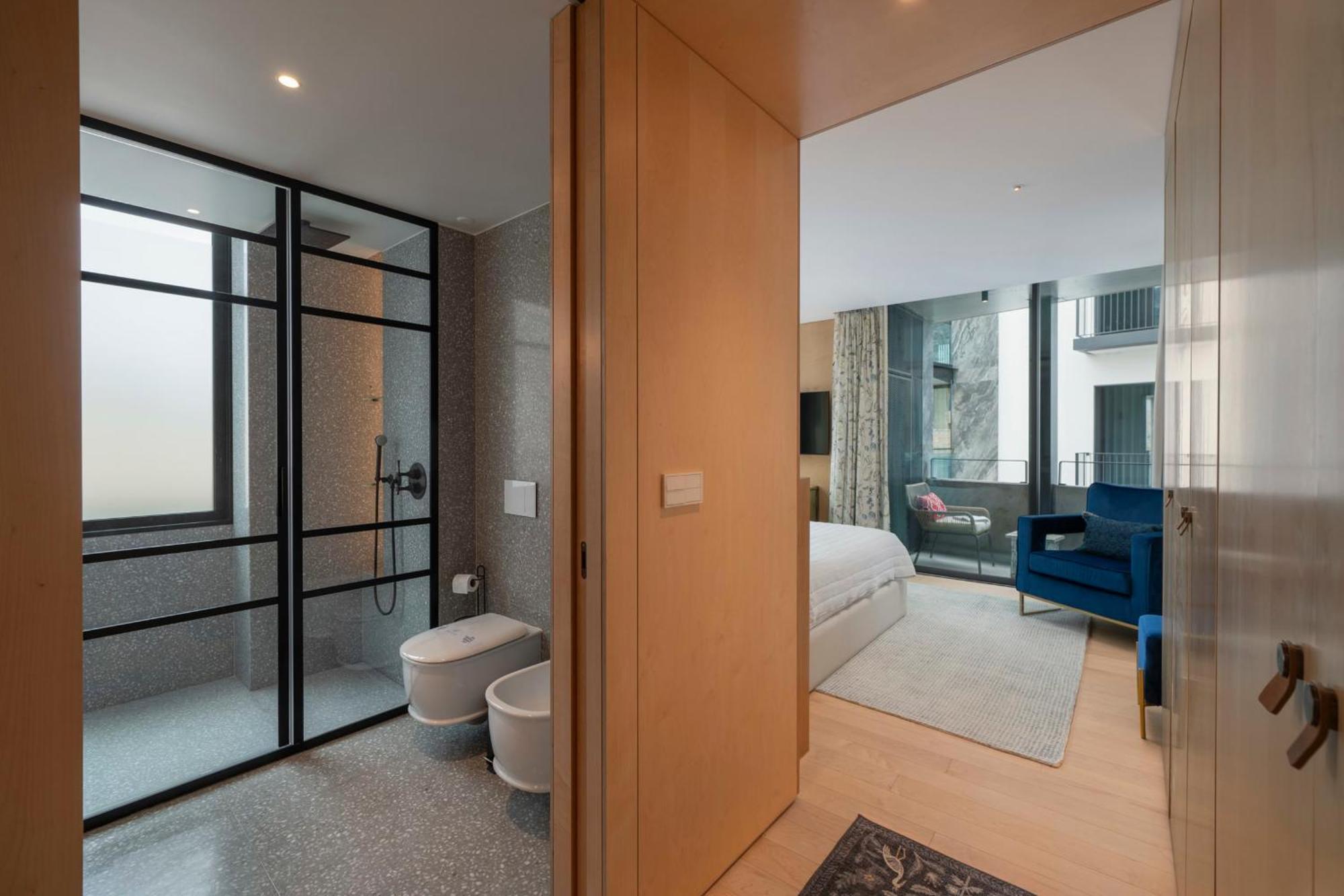 Savoy Insular Iv By An Island Apart Apartment