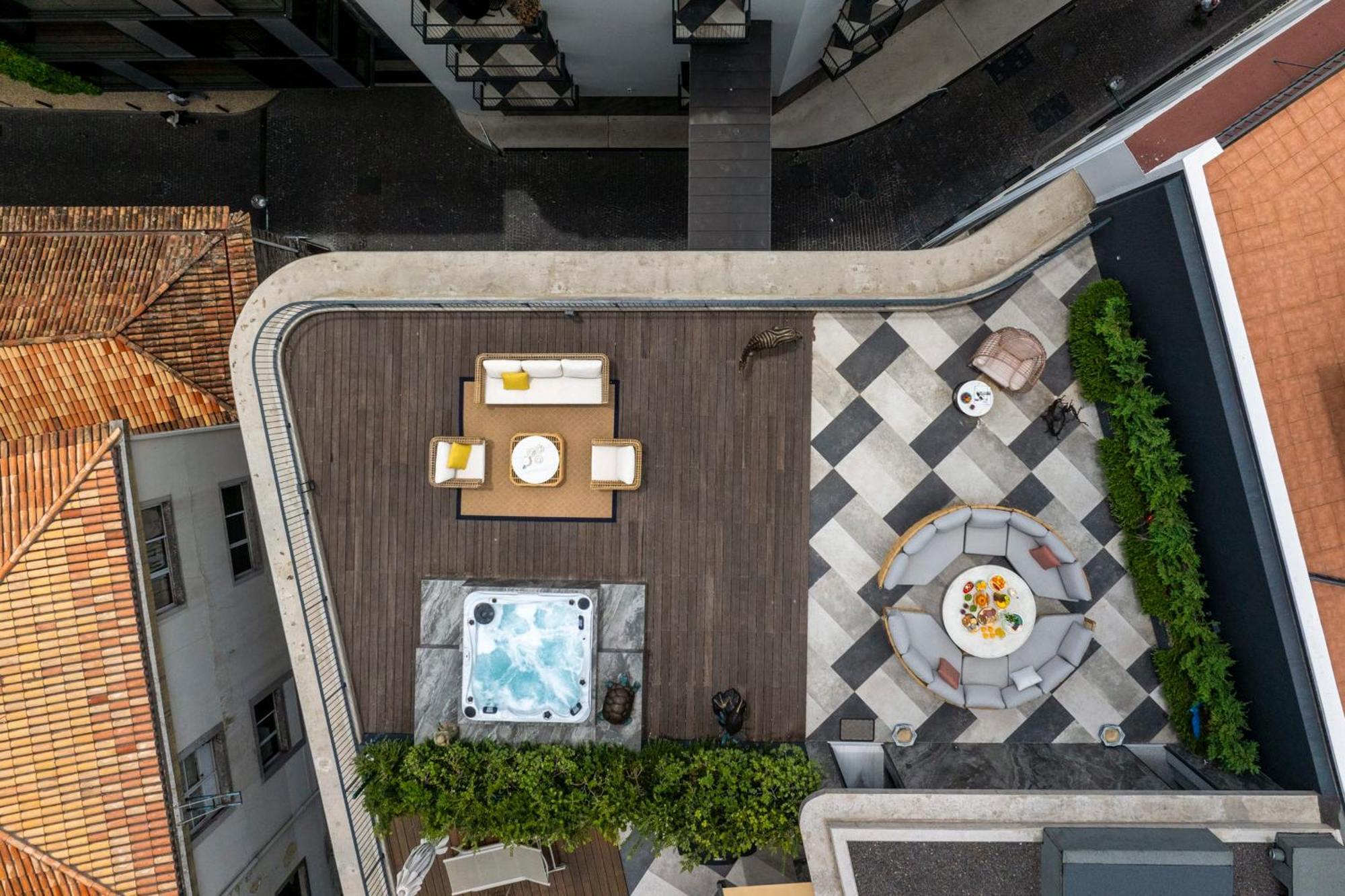 Savoy Insular Iv By An Island Apart Apartment *