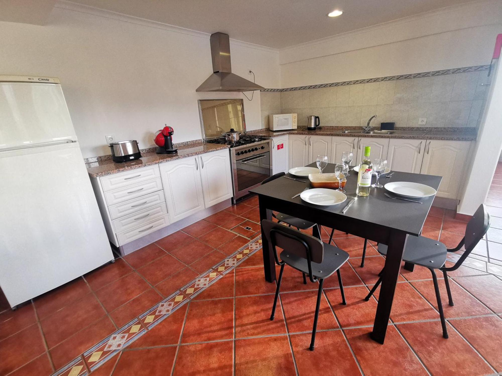 Casa Dos Avos With Pool In Funchal (Madeira)