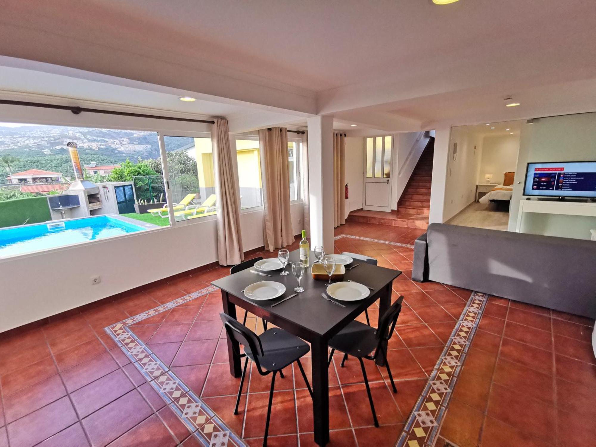 Casa Dos Avos With Pool In *