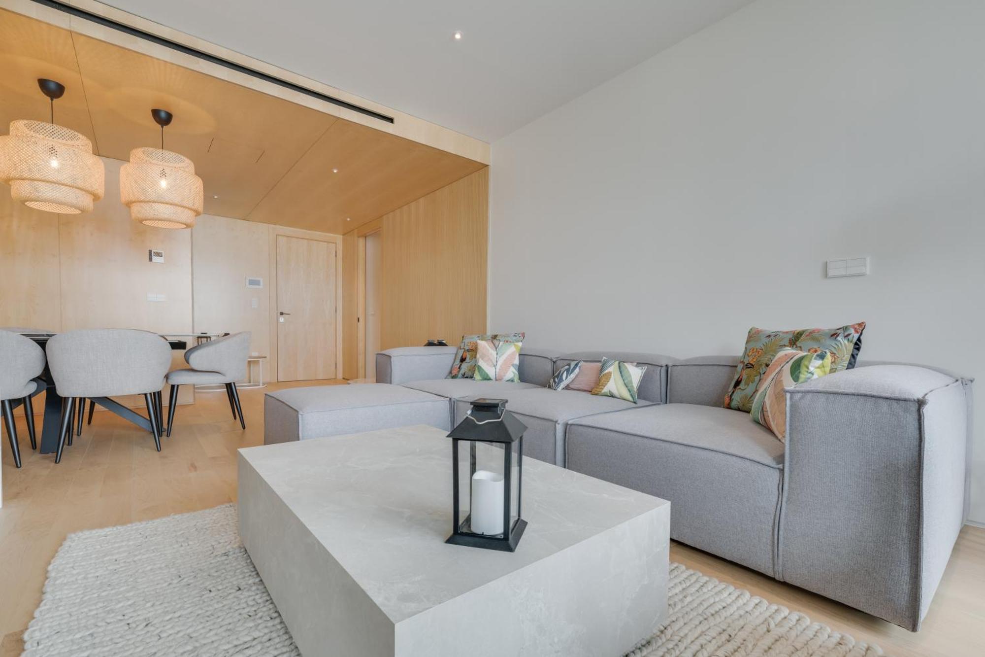 Chic Two-bedroom En In Town - Savoy * Funchal (Madeira)