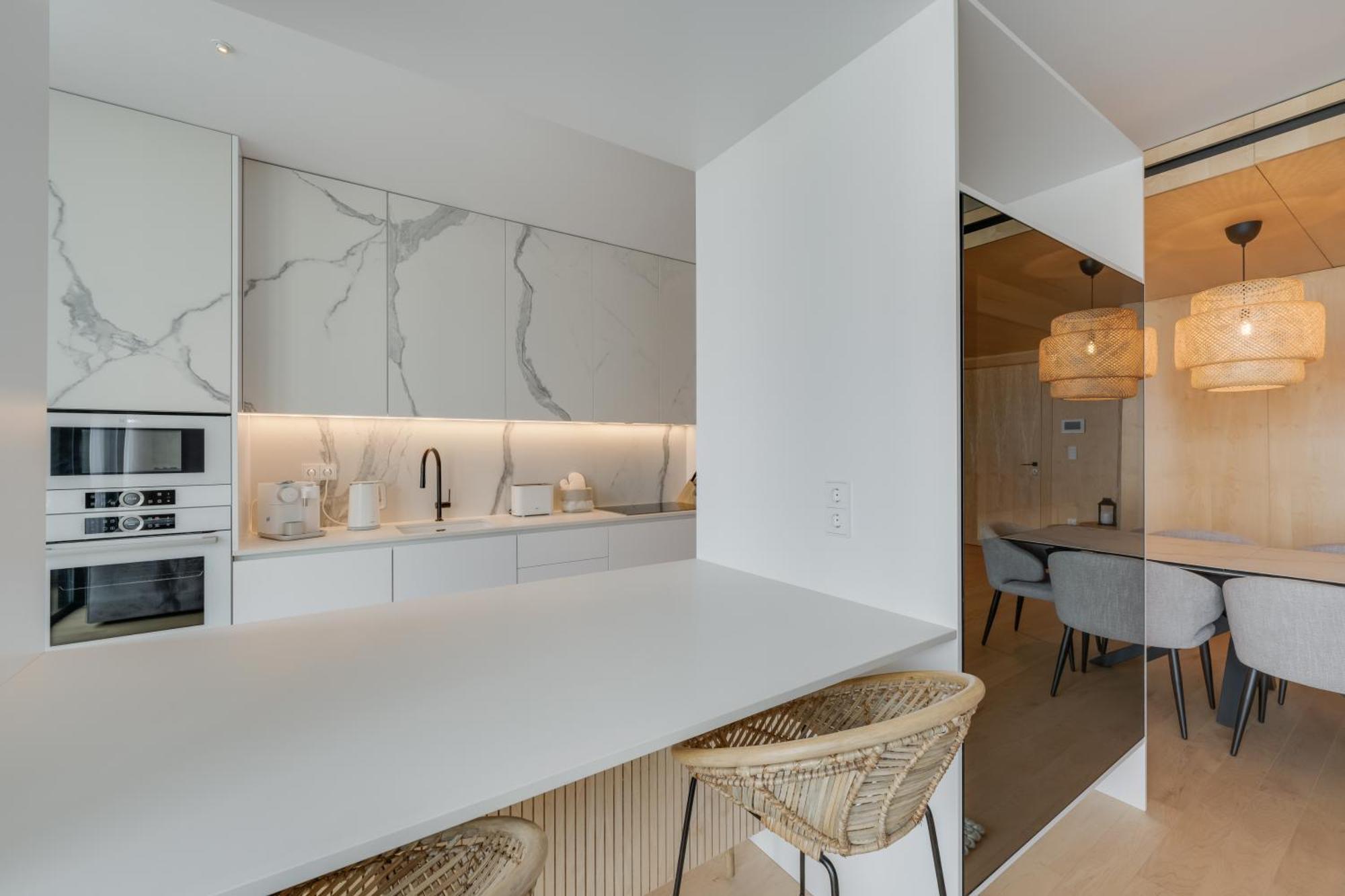 Chic Two-bedroom En In Town - Savoy Apartment Funchal (Madeira)